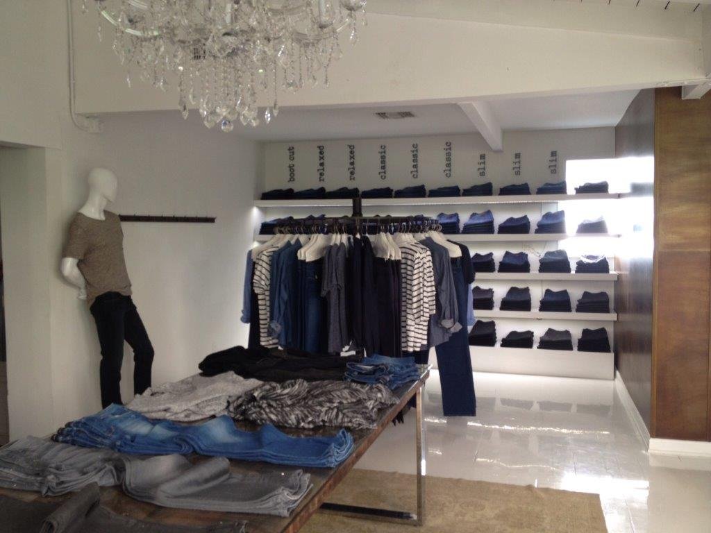 Blue jean table display.jpg