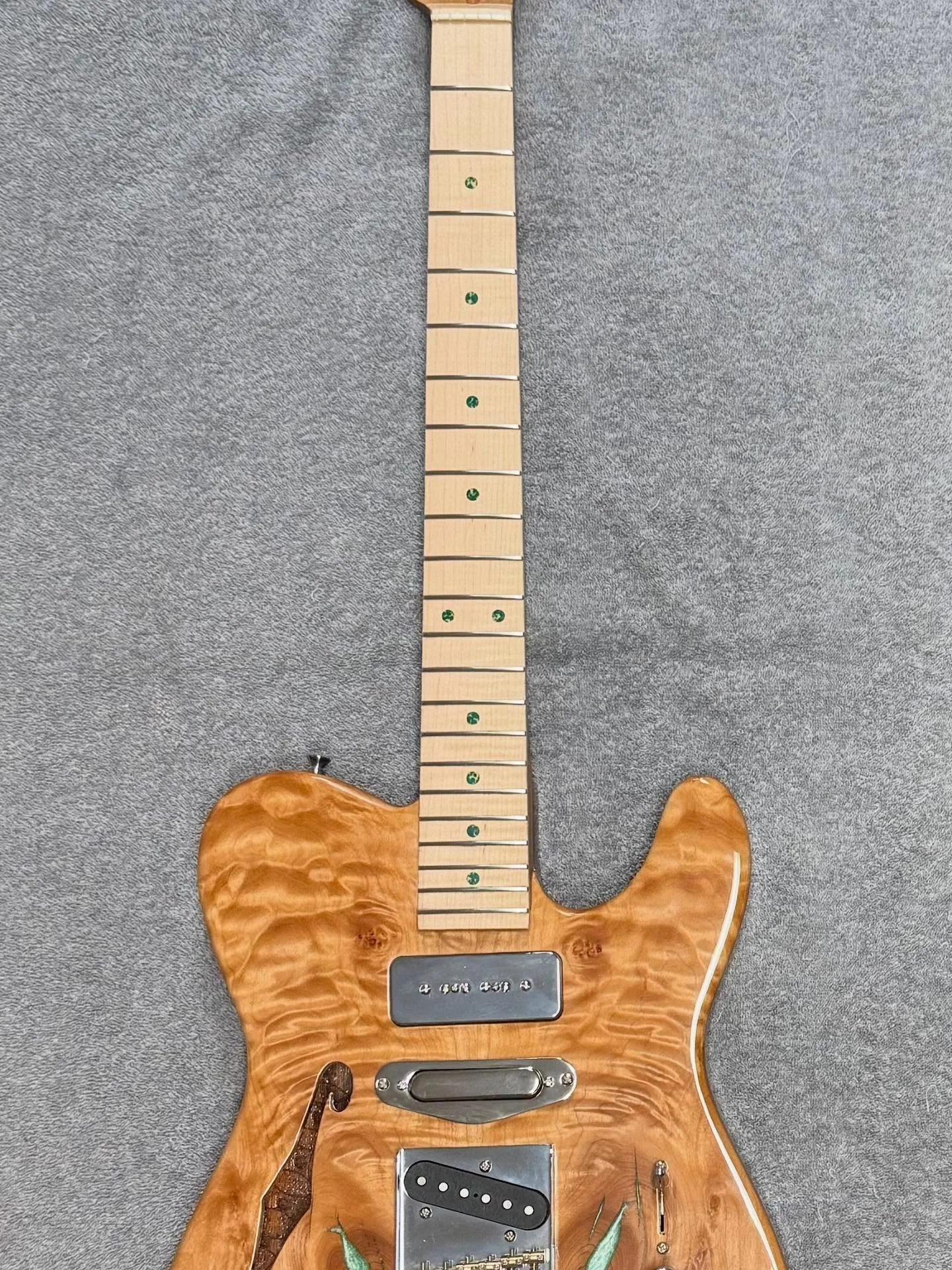 Another build off the work bench. A year in the making, I would argue this is one of my finest builds yet. Special thanks to Steve at Parklane Guitars for the phenomenal neck that brought this one home. Will be available for sale soon, details to com