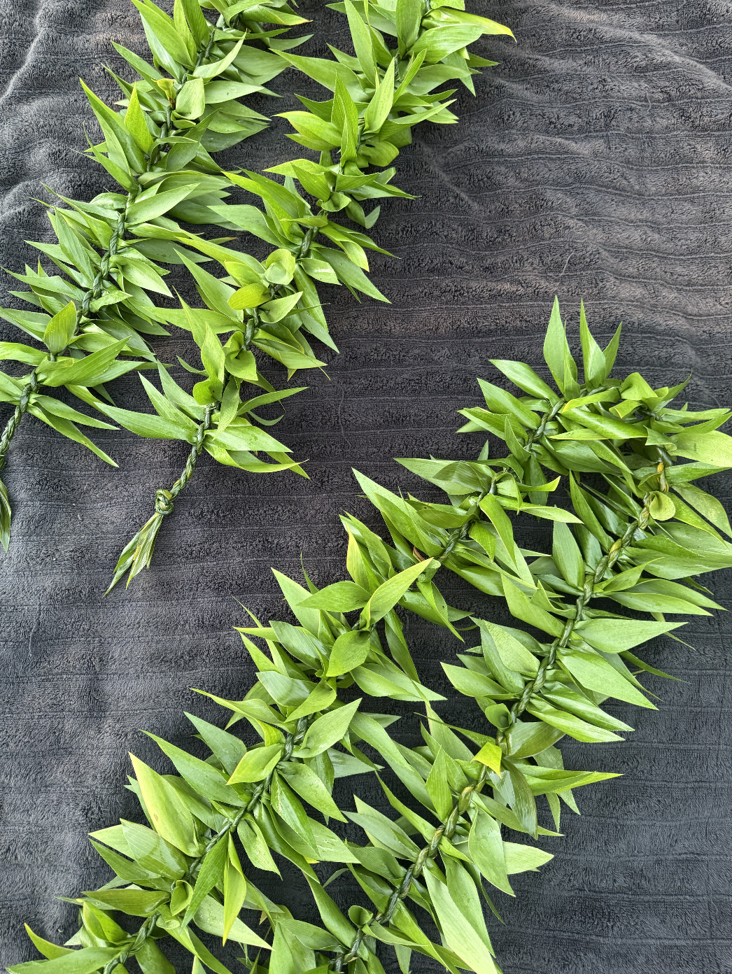 Full - Ti Leaf Maile Lei