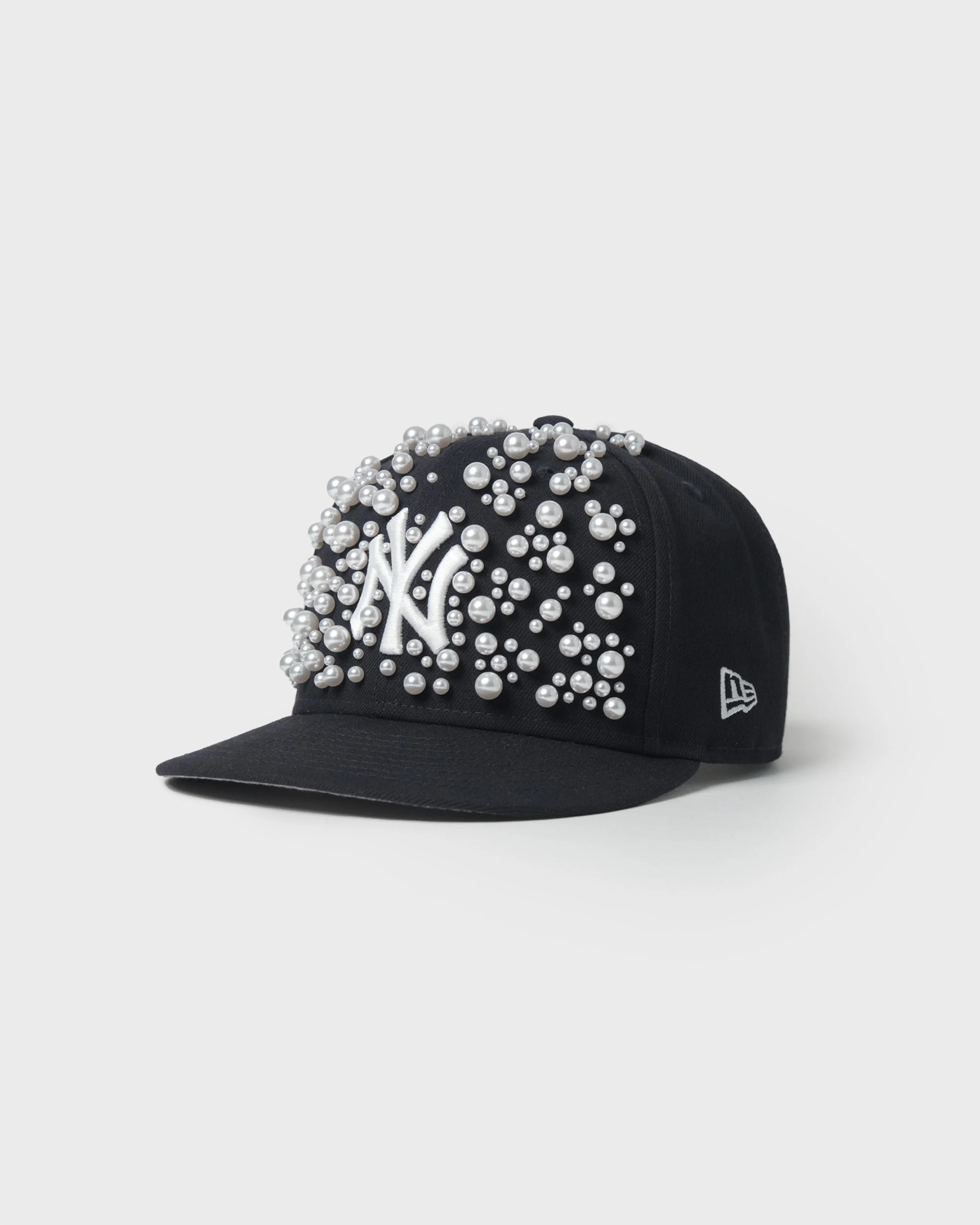 New York Signature Pearl Fitted