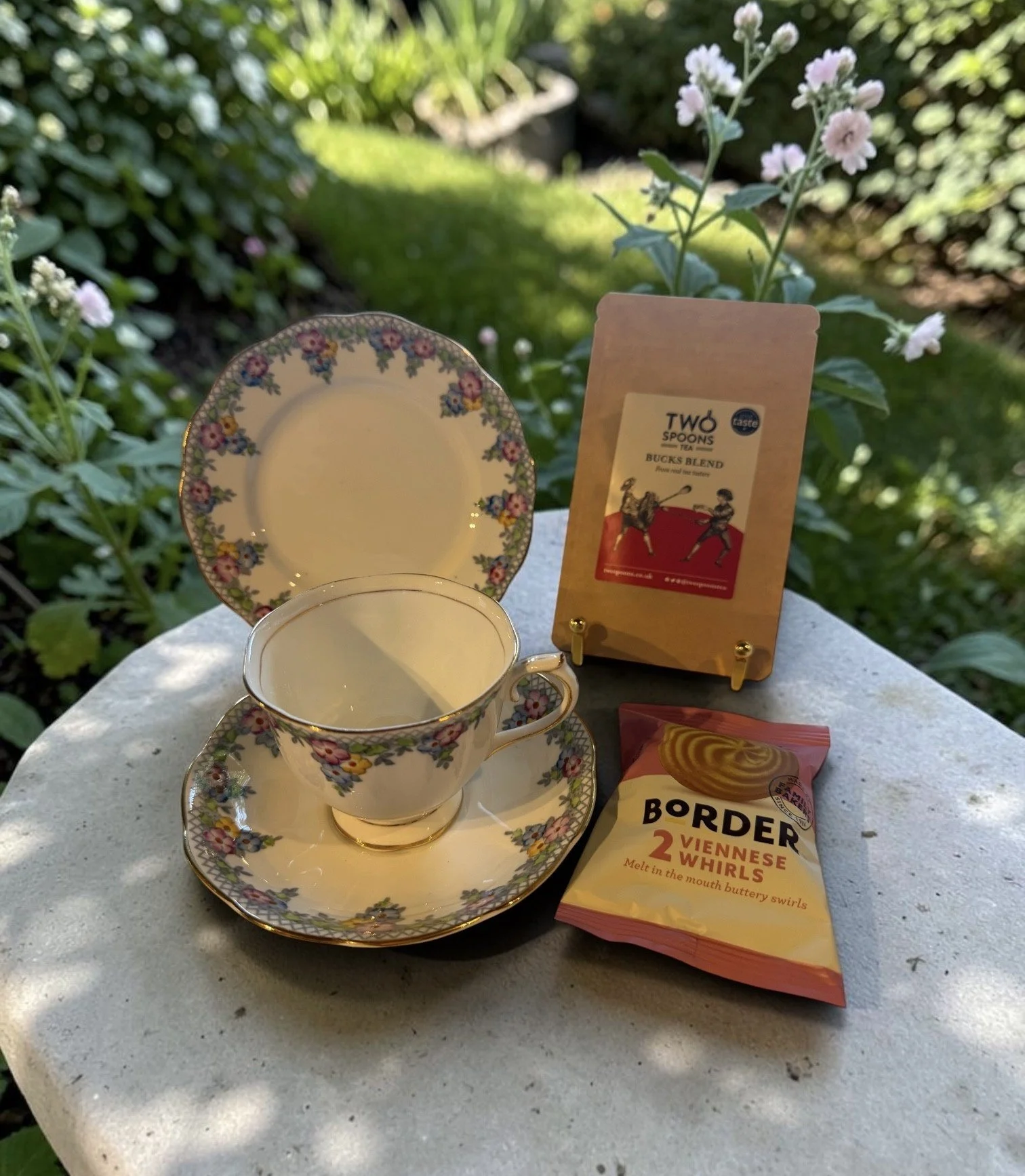 Royal Albert "Summer" Vintage Tea Gift Box for One - Fine Bone China