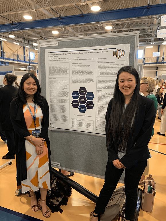[2020] OK Research Day - Mindy Vo & Zoie Hing