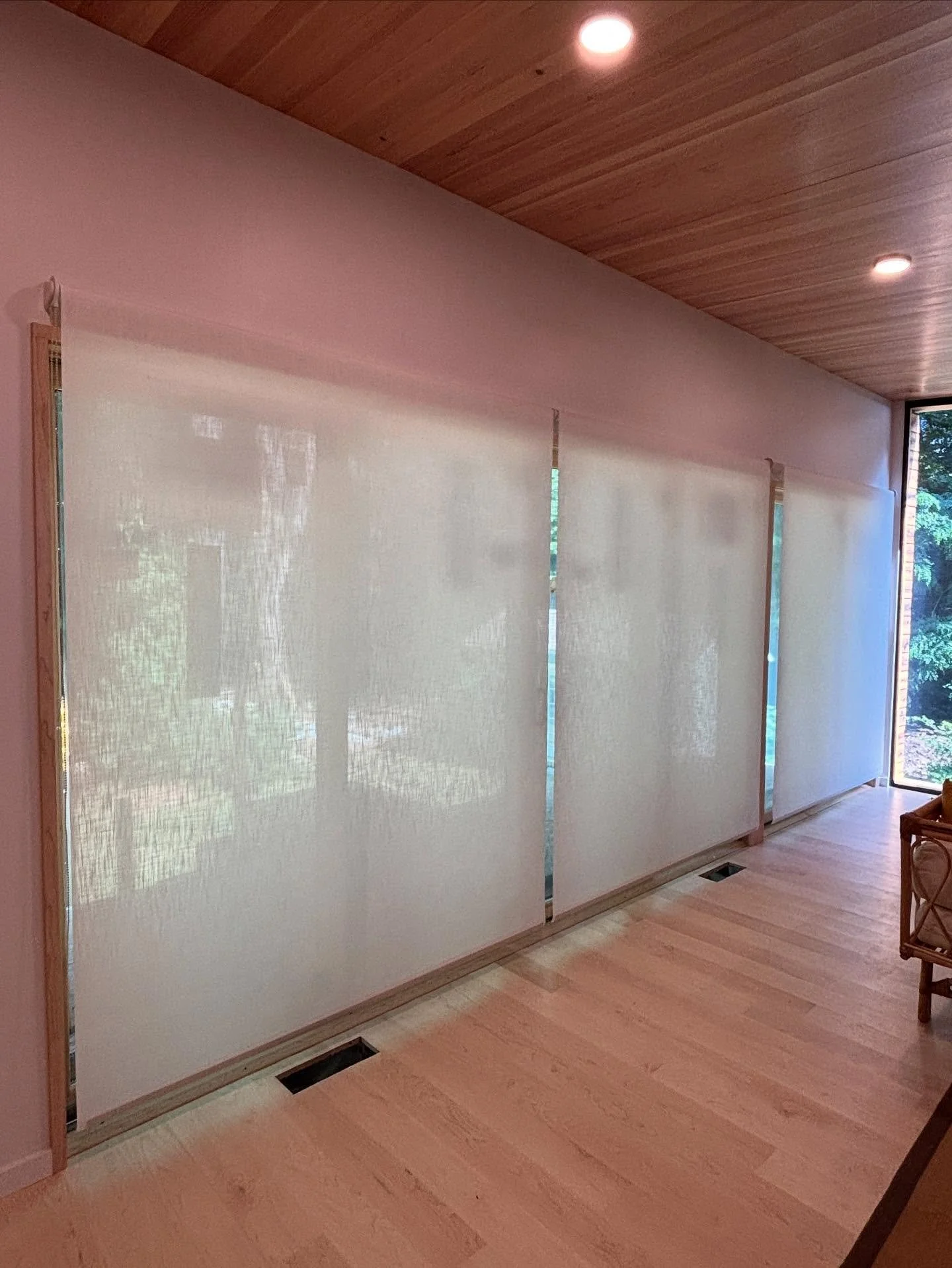 Shades so clean, even your mom approves. #shades #design #blinds #boston