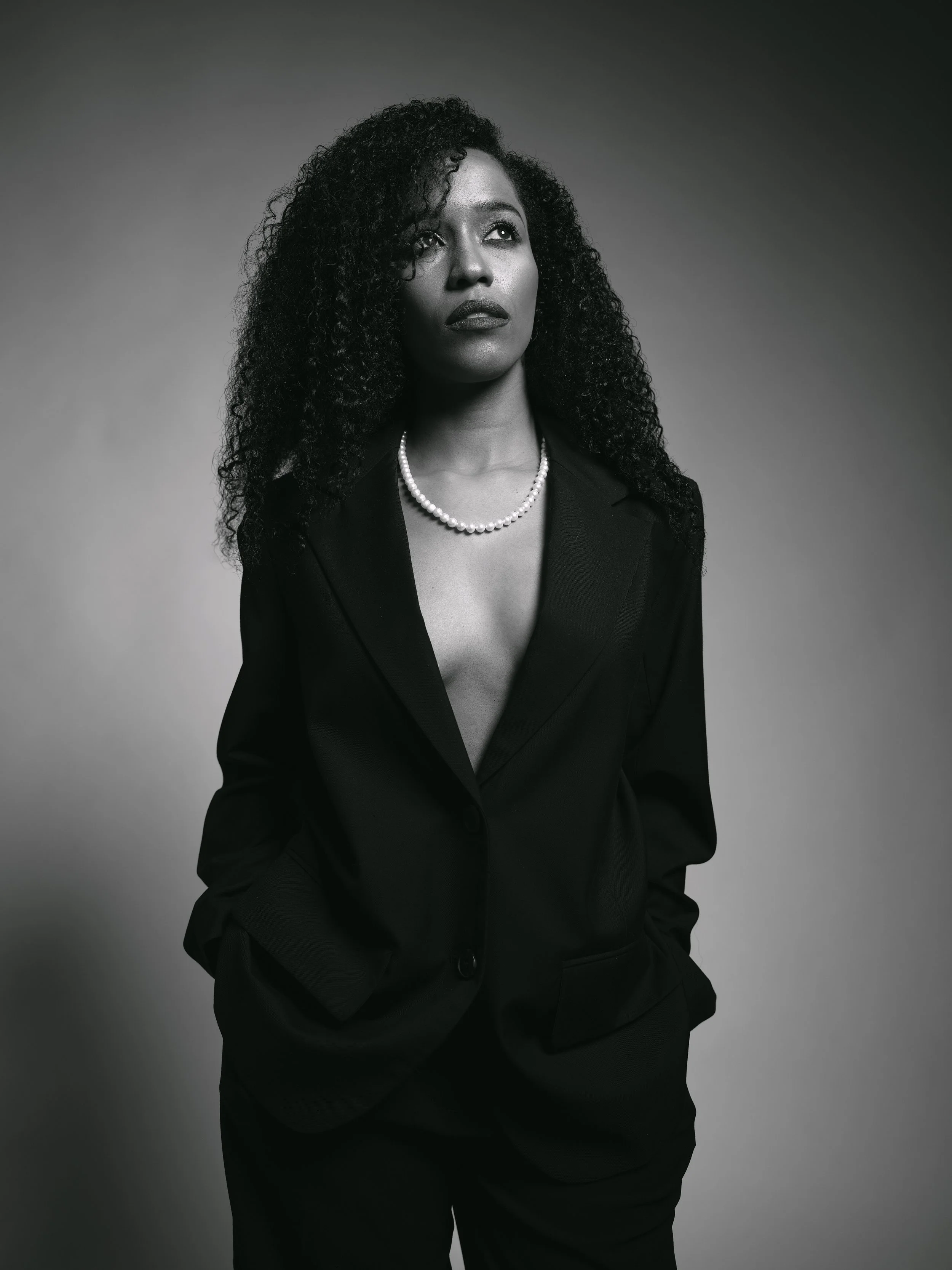 Decire NOIR shoot0526.jpg