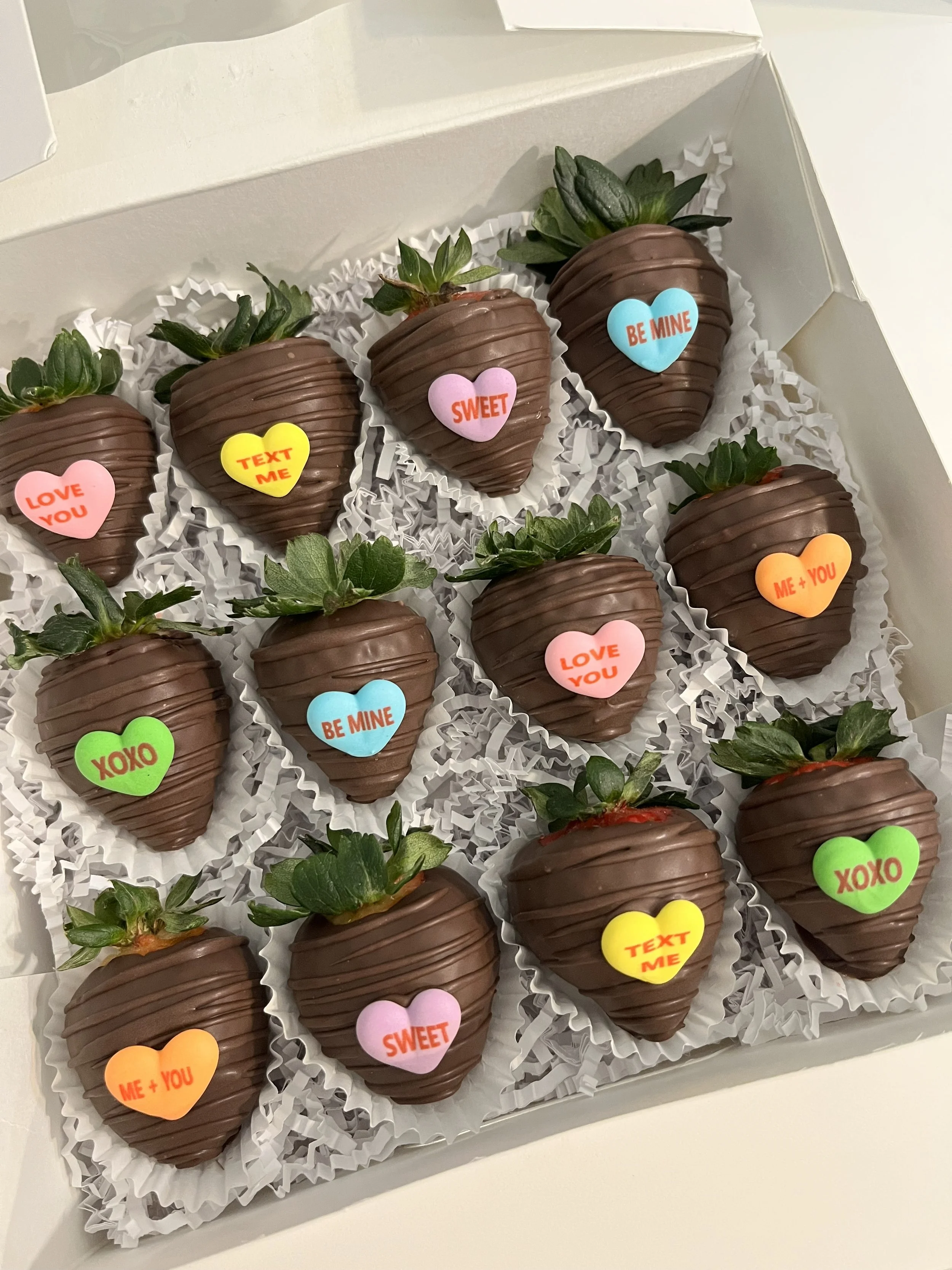 12 Let's-talk-love Strawberries