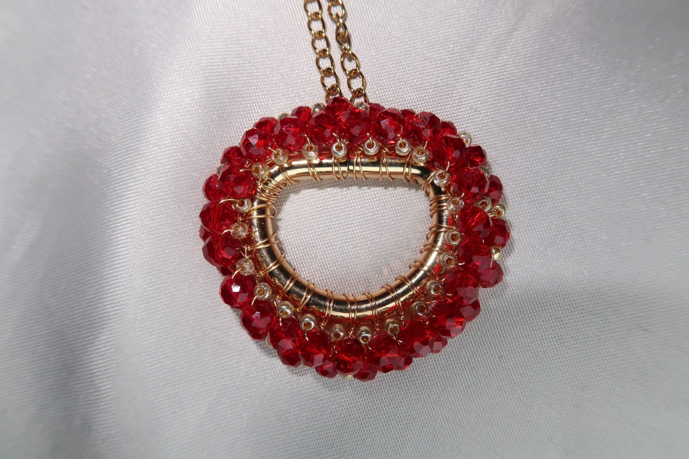 Amira-Pendant-necklace-close-up-2.jpeg