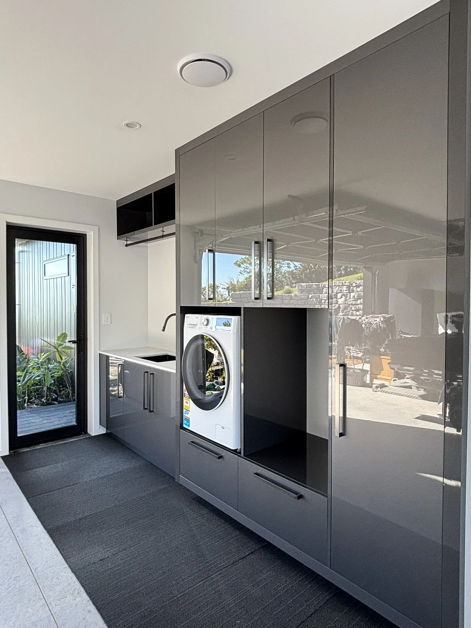 Utility laundry room cabinetry – Northland