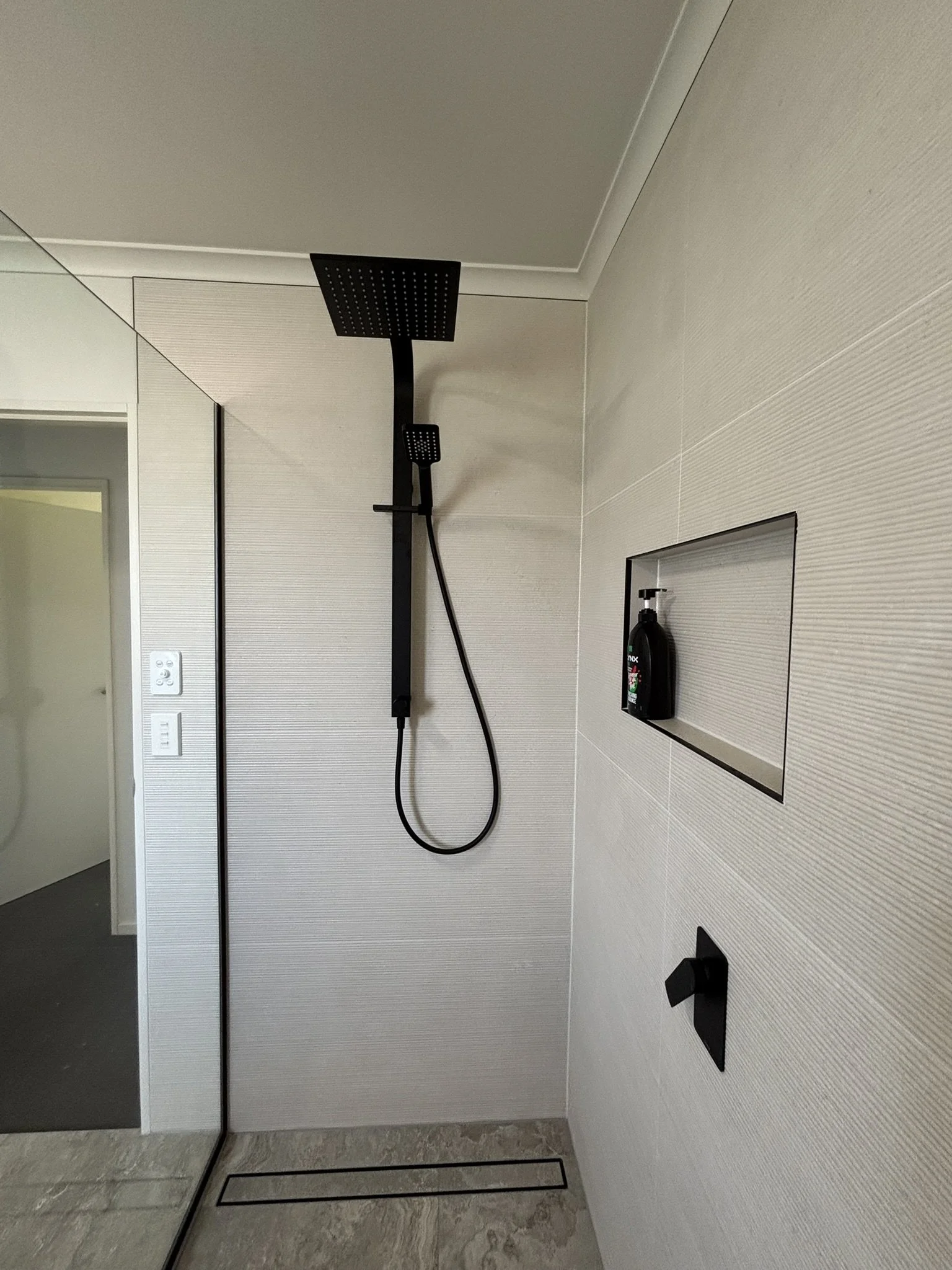 Modern shower design - Kaikohe 