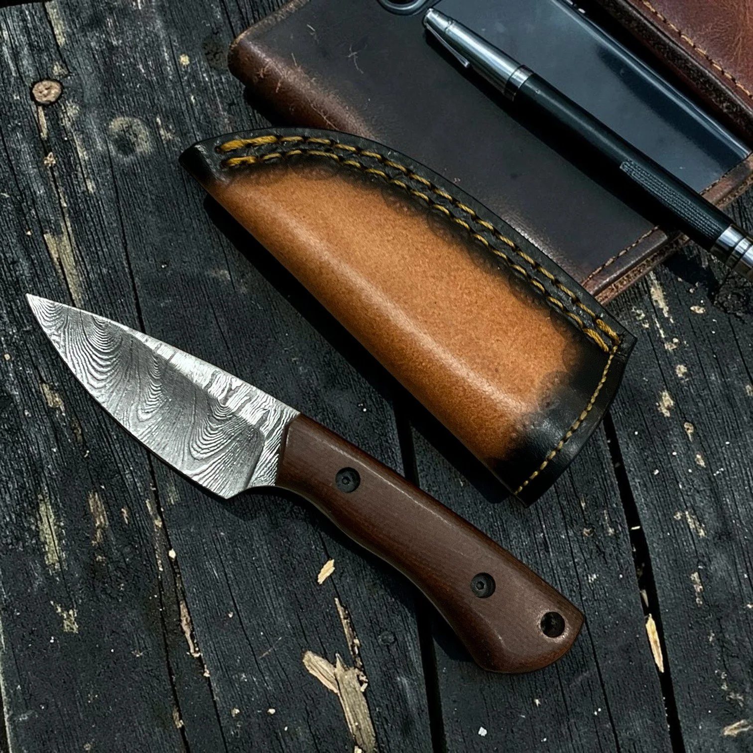 edc_brown_2.jpg
