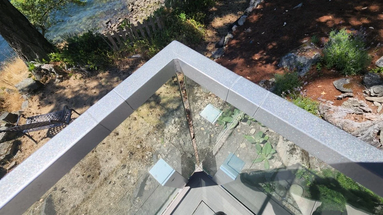 Crystal Glass Glass Railings Victoria BC61.jpeg