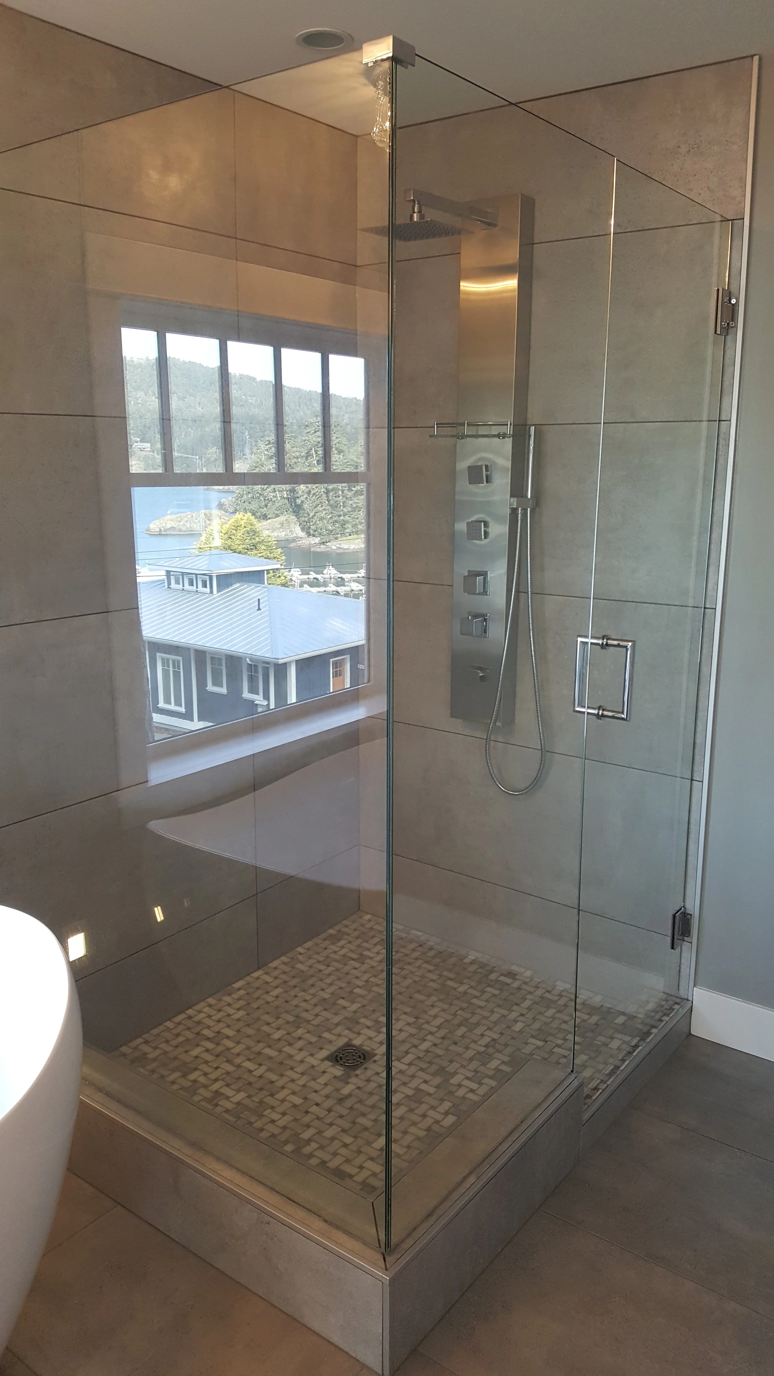 Crystal Glass Shower Enclosures Victoria BC34.jpg