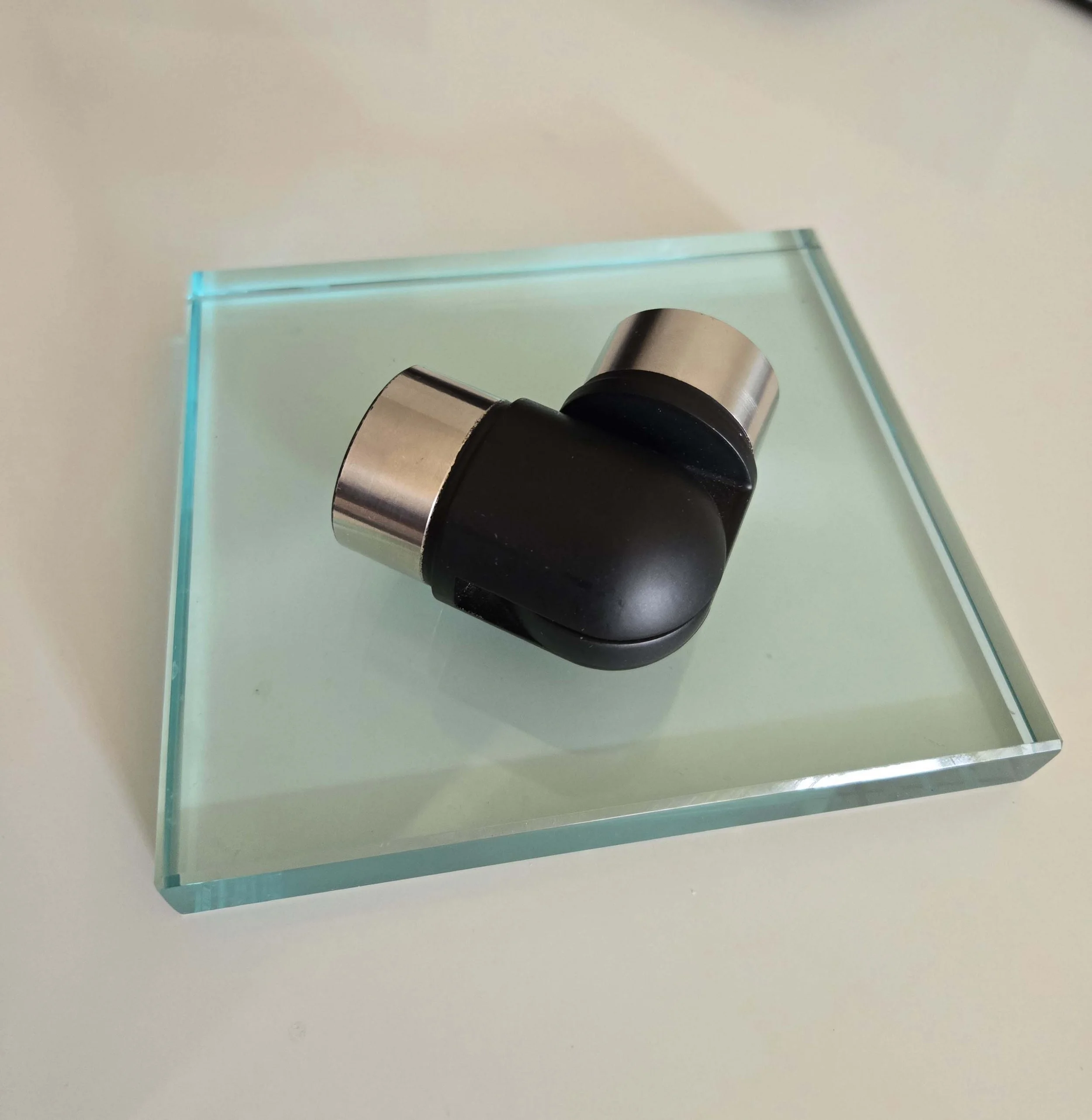 Crystal Glass Victoria BC Glass Hardware27.jpg