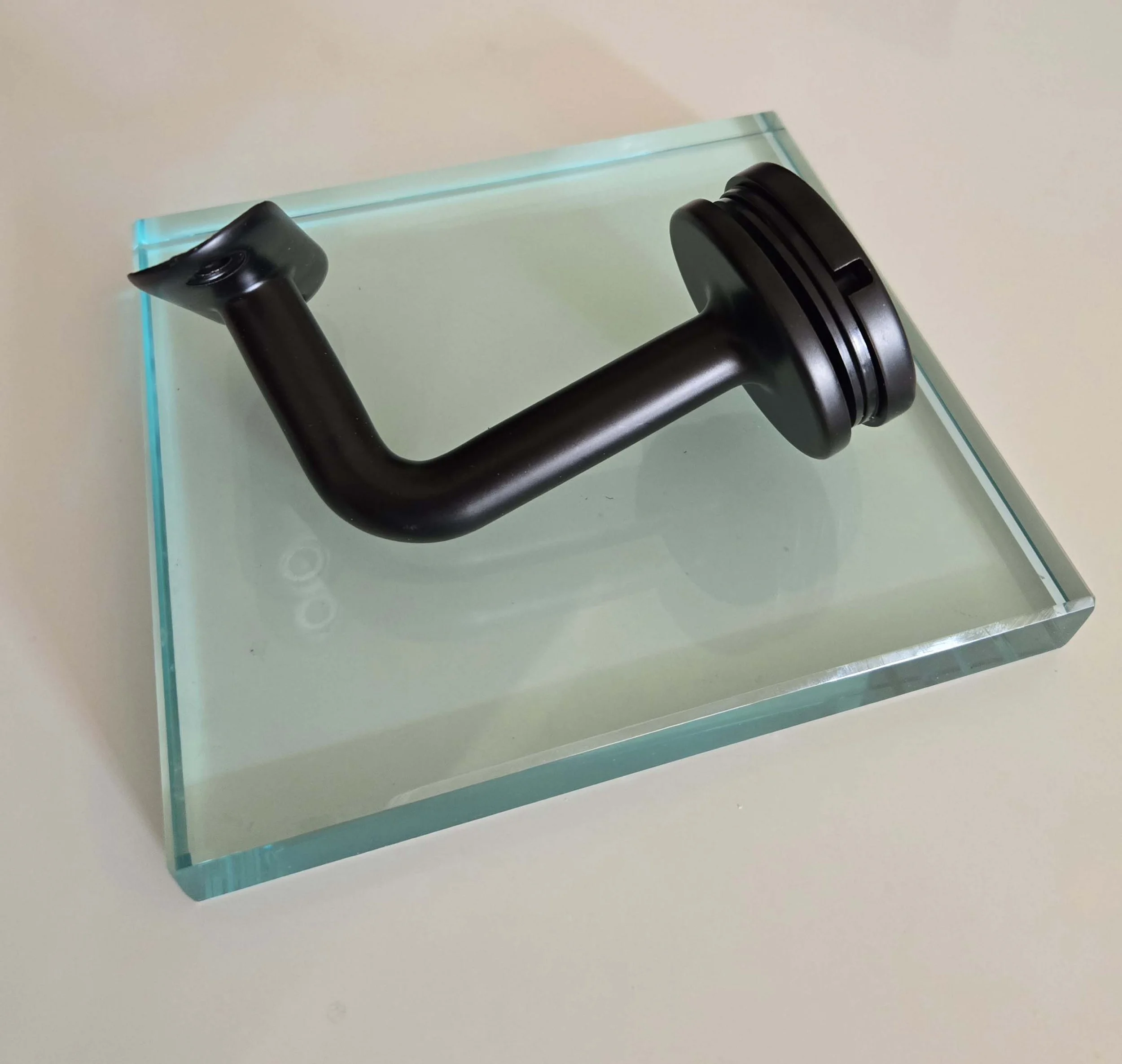 Crystal Glass Victoria BC Glass Hardware26.jpg