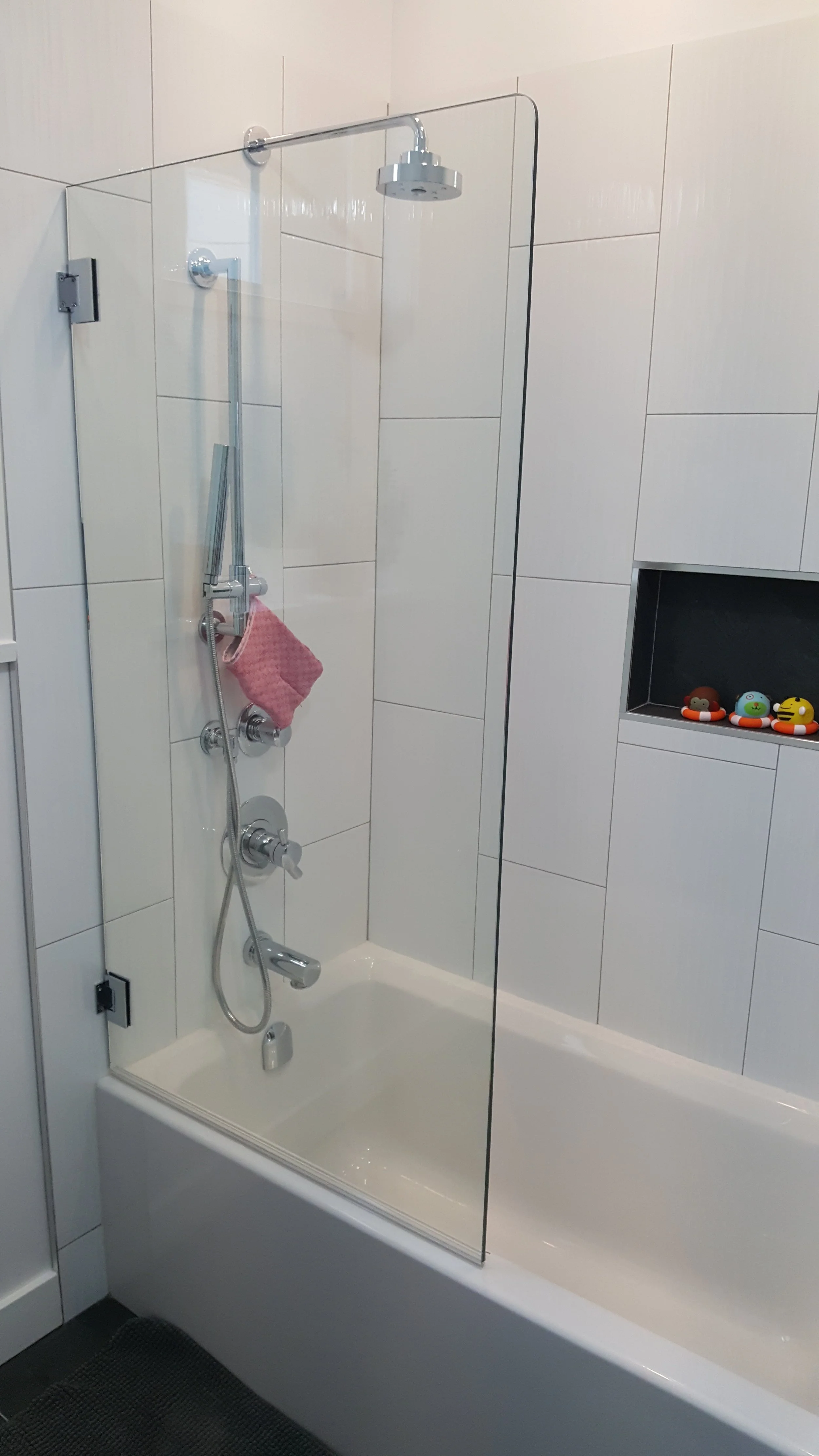 Crystal Glass Shower Enclosures Victoria BC29.jpg