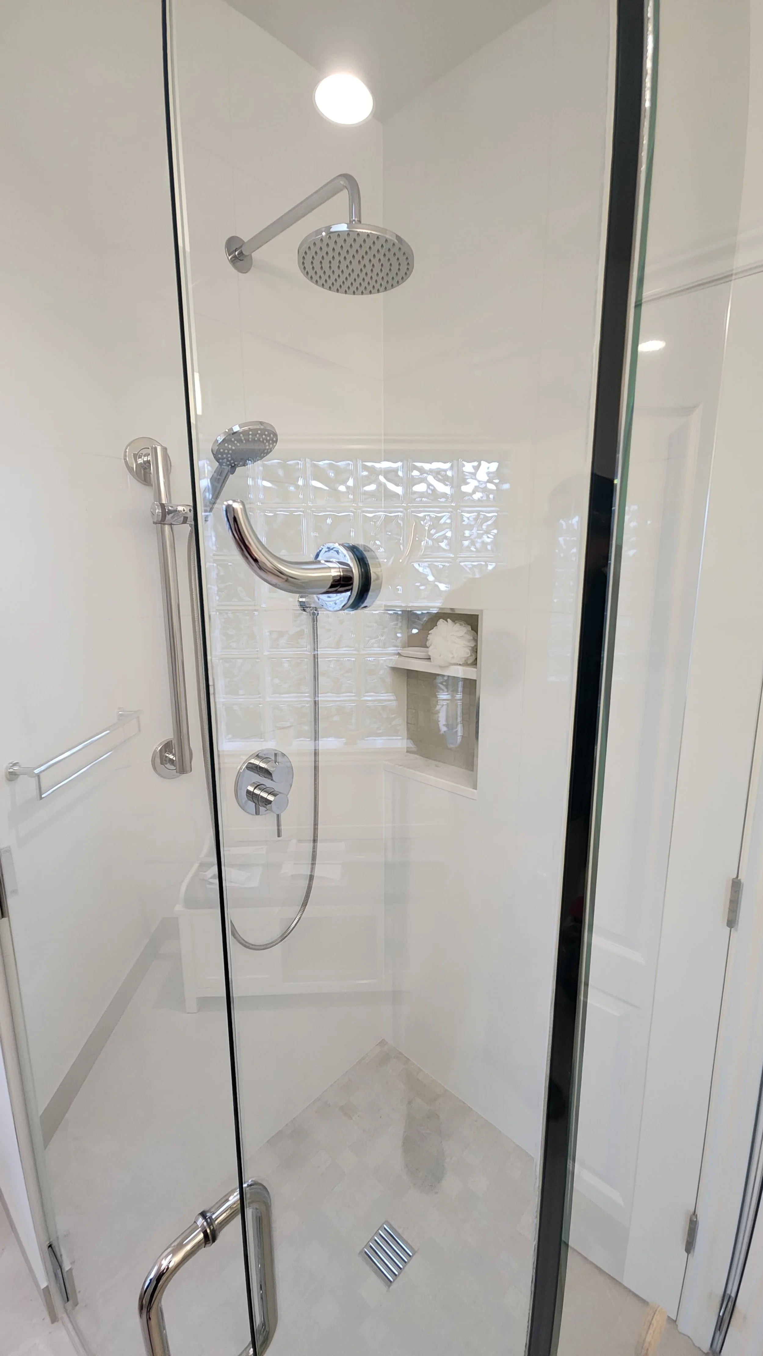 Crystal Glass Shower Enclosures Victoria BC141.jpg