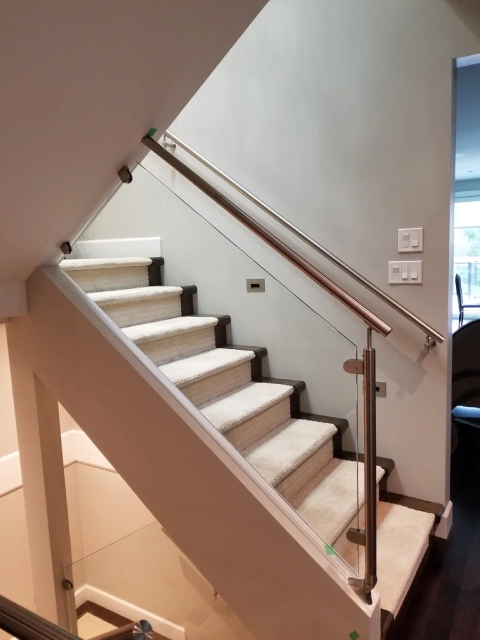 Crystal Glass Glass Railings Victoria BC36.jpeg