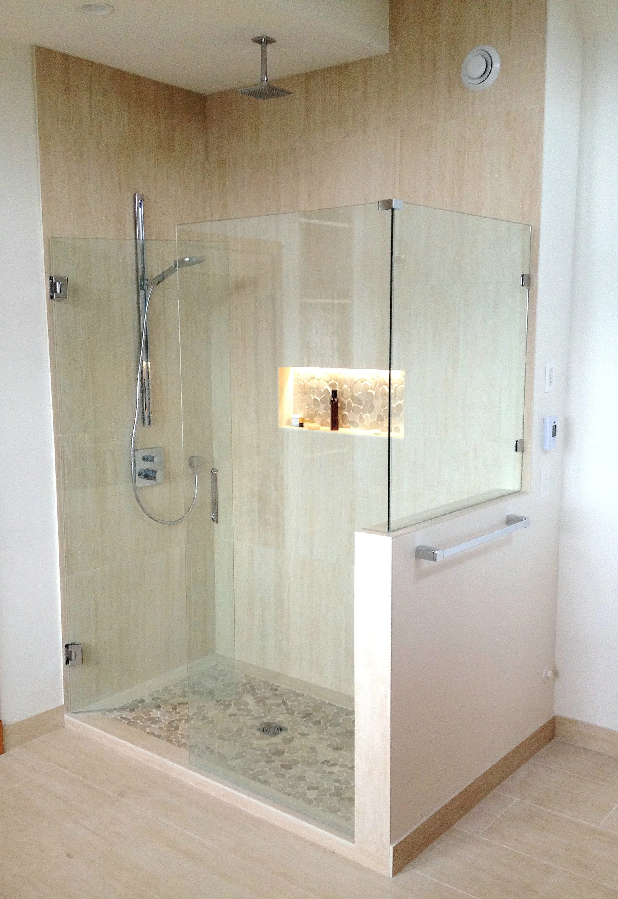 Crystal Glass Shower Enclosures Victoria BC245.JPG