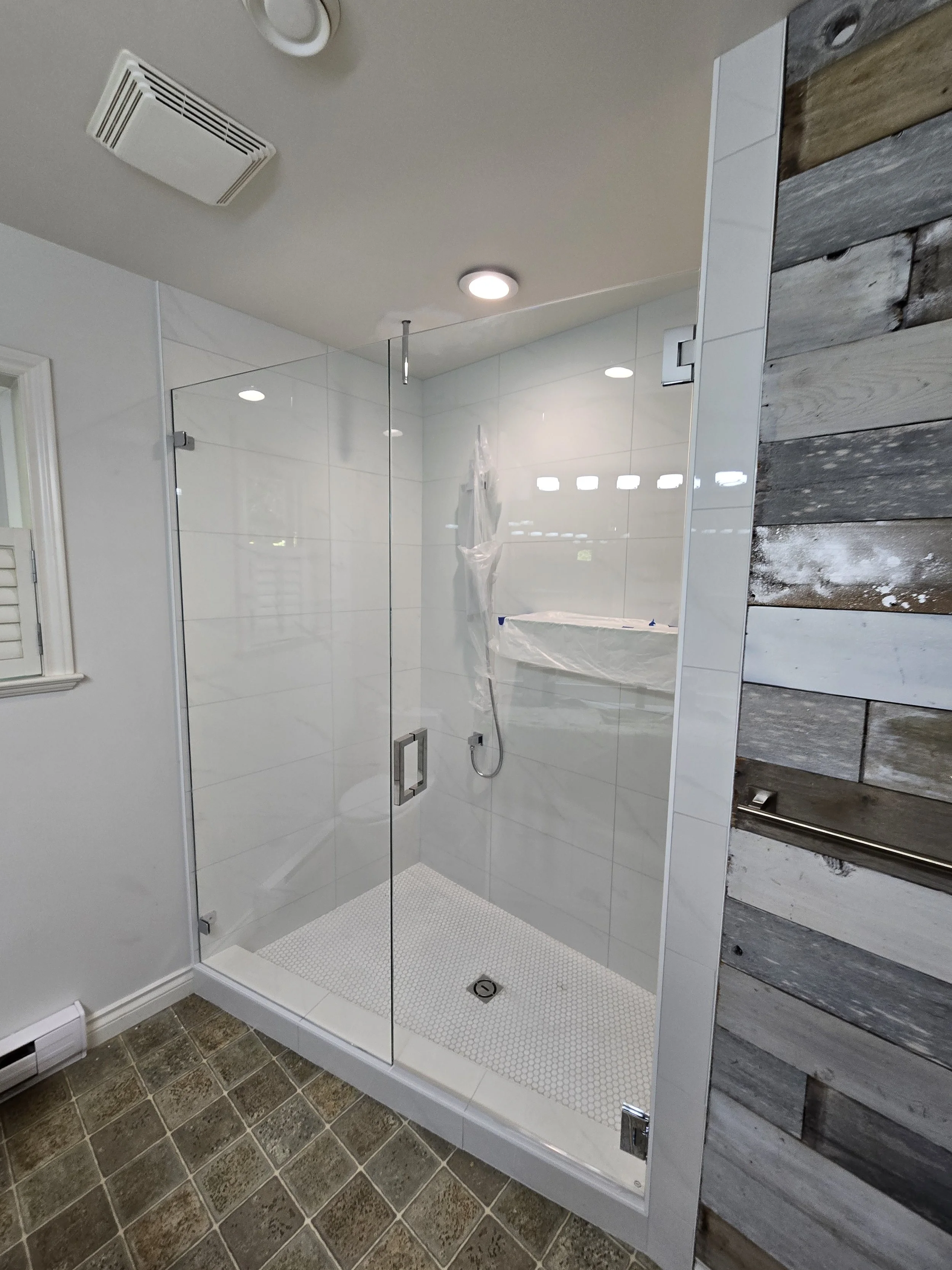 Crystal Glass Shower Enclosures Victoria BC176.jpg