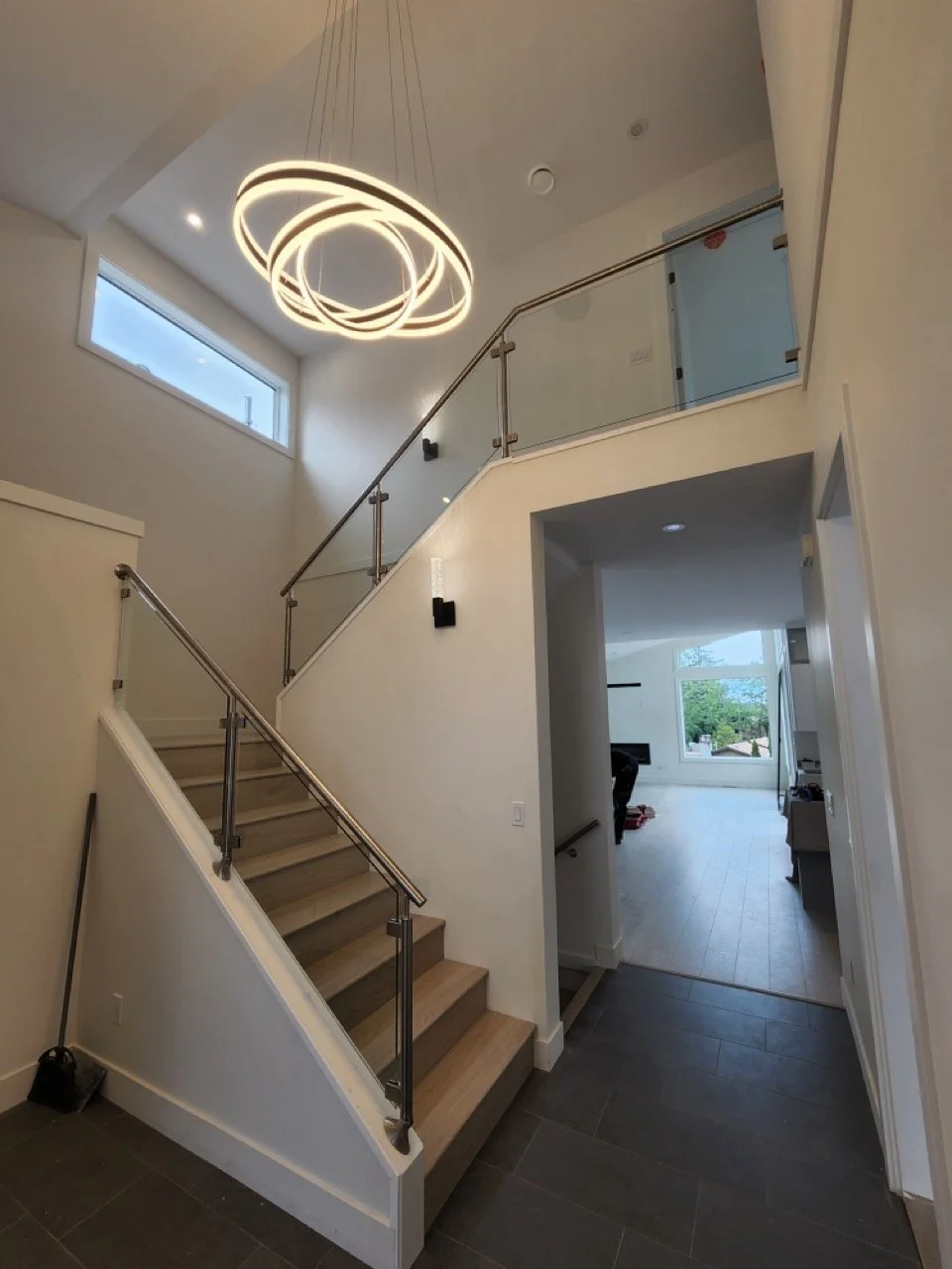 Crystal Glass Glass Railings Victoria BC55.jpeg