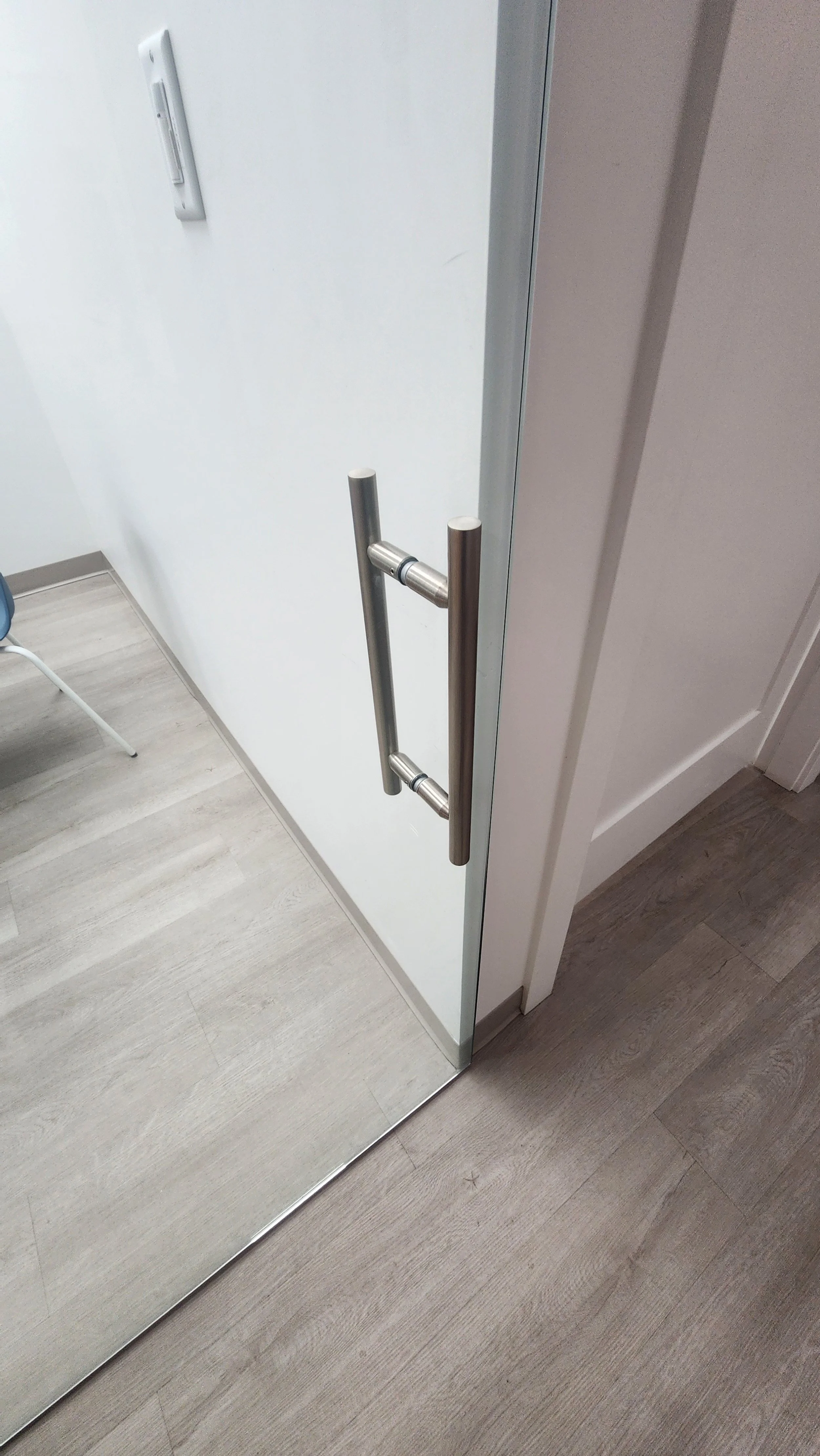 Crystal Glass Commercial Glazing Victoria BC33.jpeg