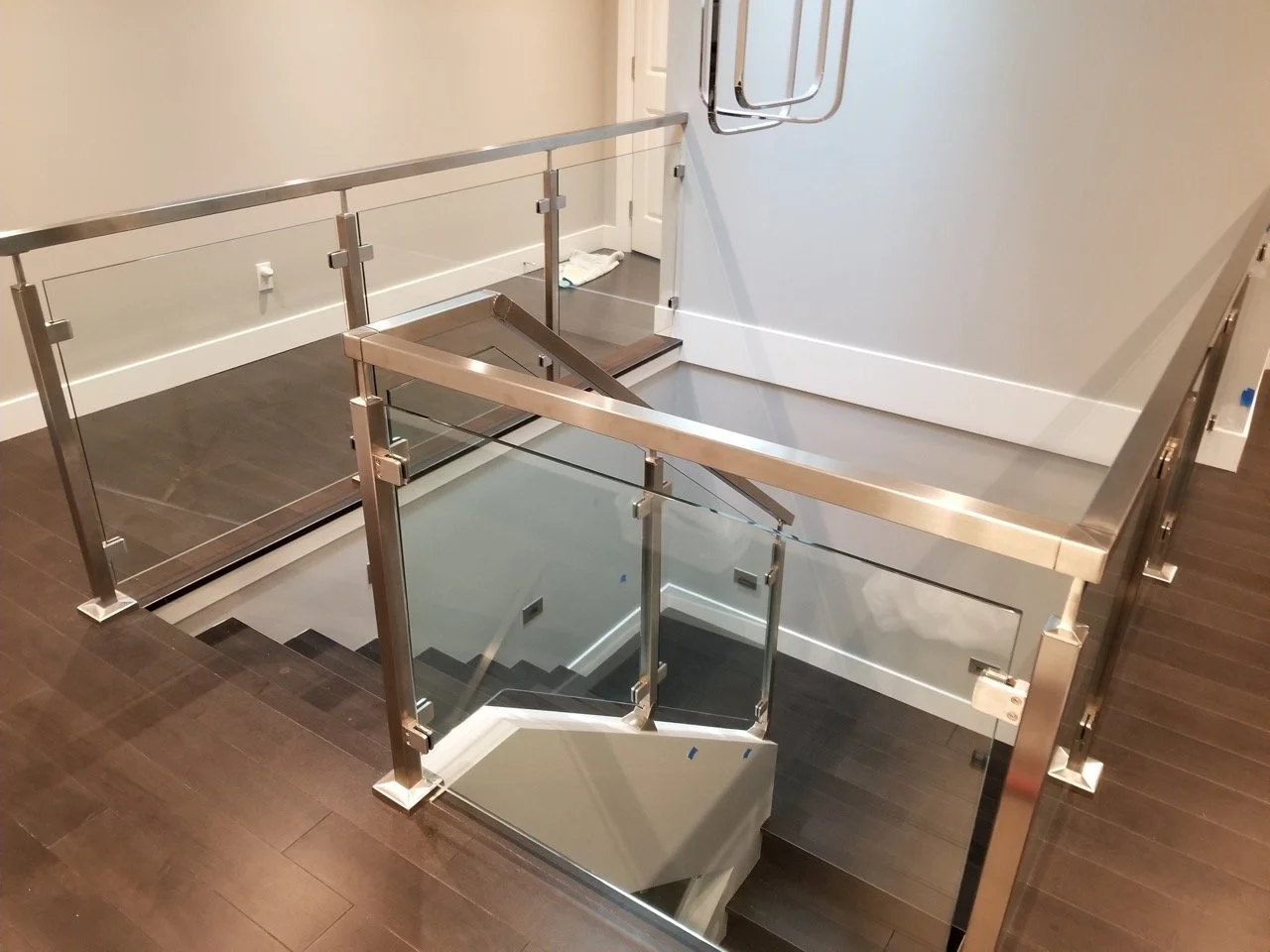 Crystal Glass Glass Railings Victoria BC28.jpeg