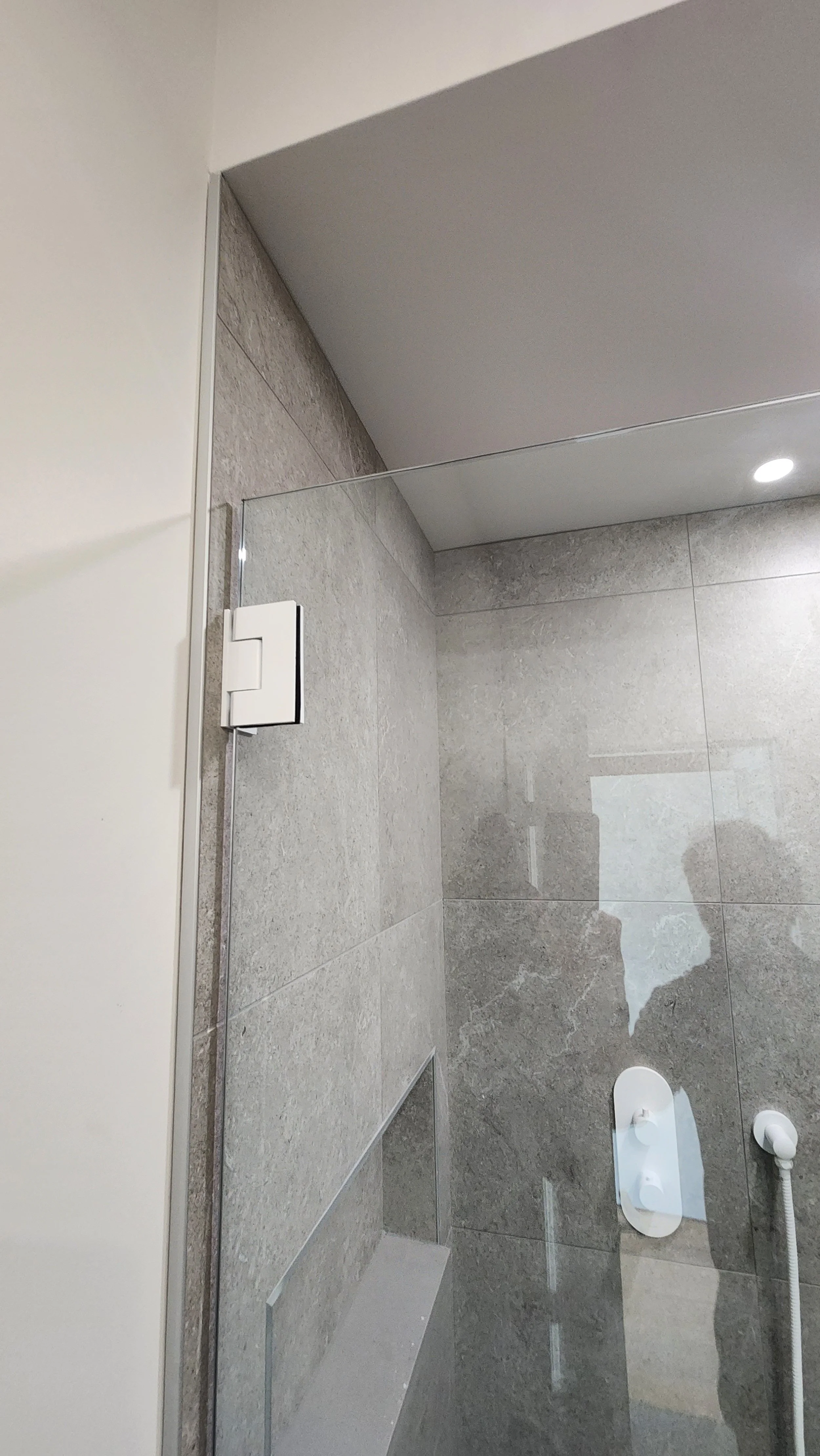 Crystal Glass Shower Enclosures Victoria BC120.jpg