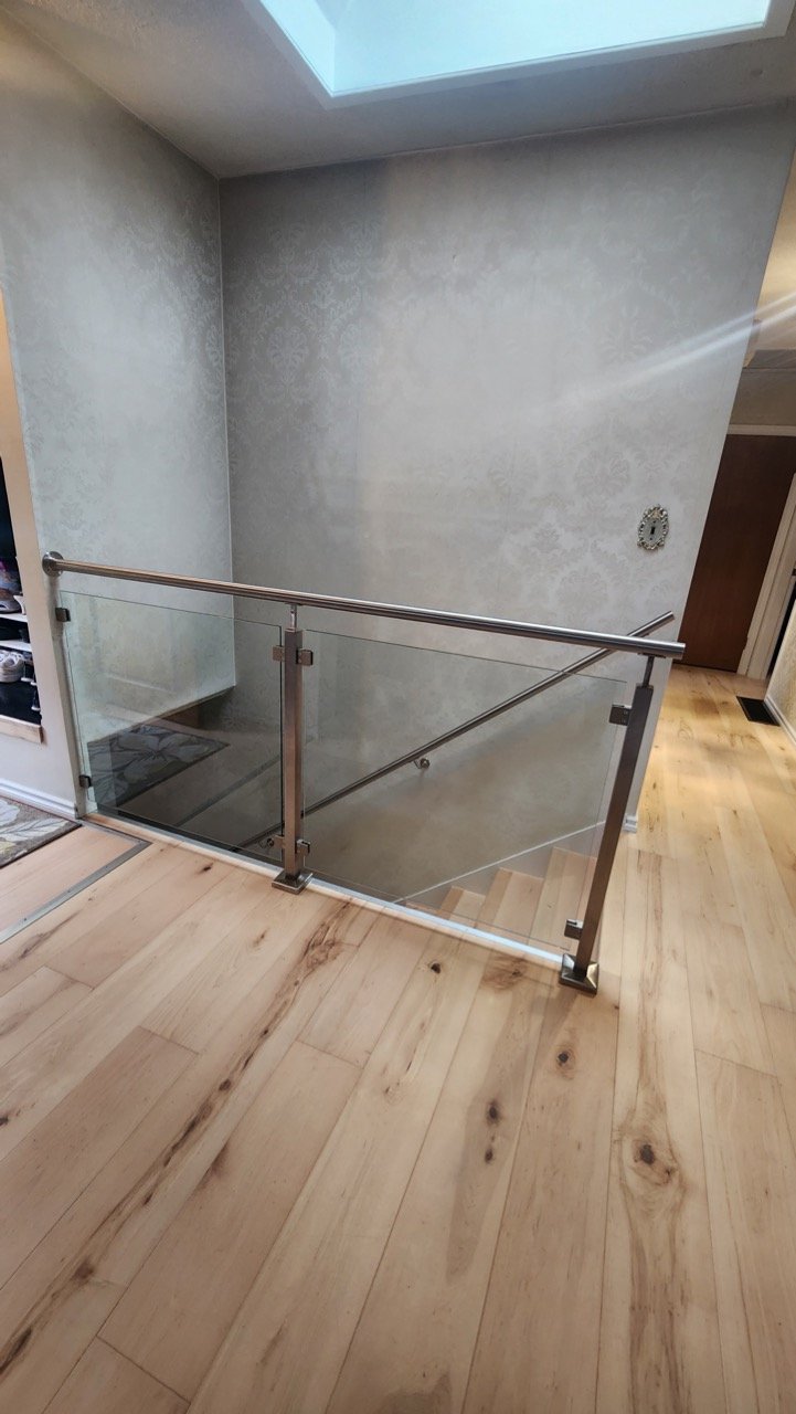 Crystal Glass Glass Railings Victoria British Columbia6.jpeg