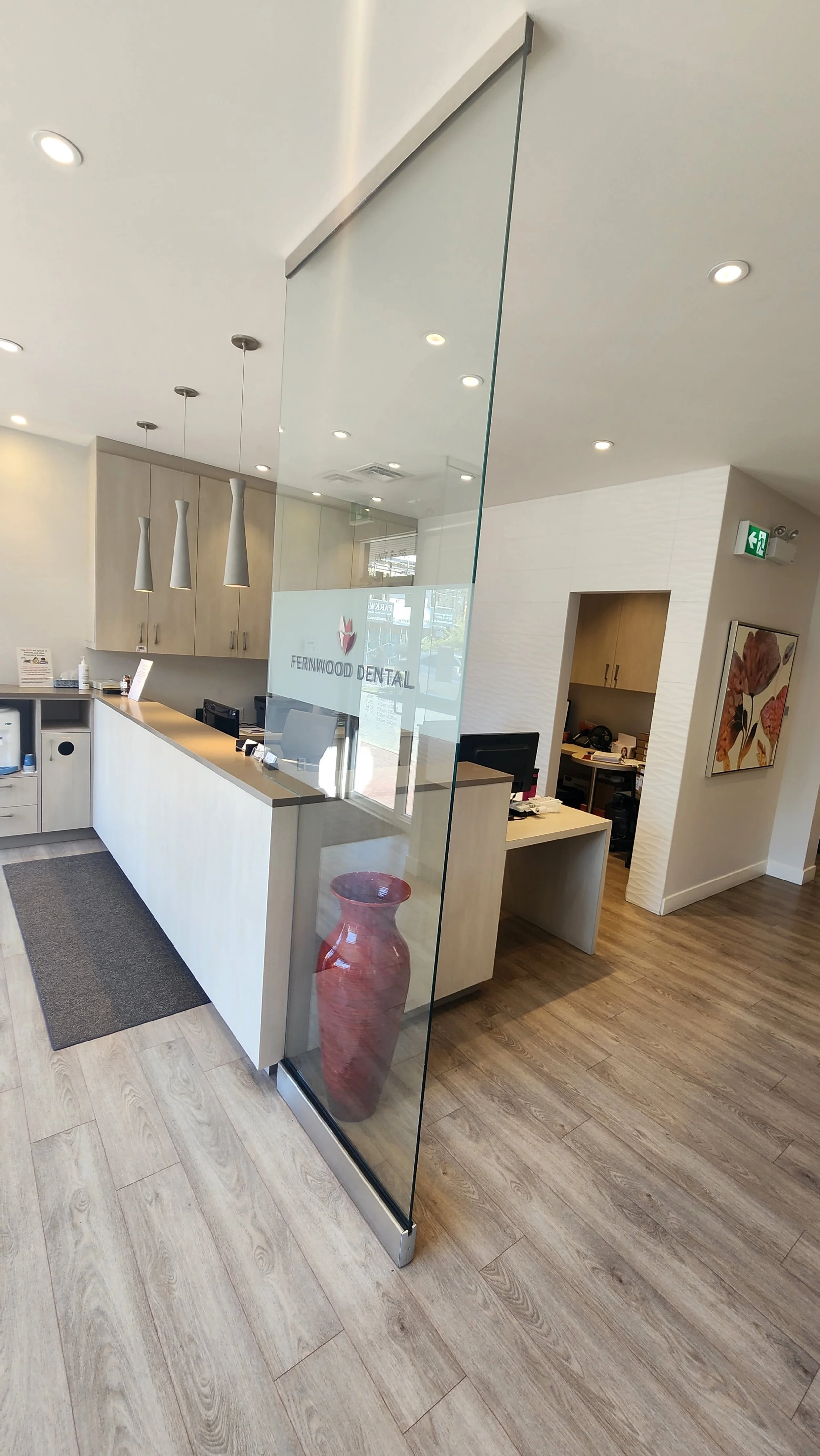 Crystal Glass Commercial Glazing Victoria BC27.jpeg