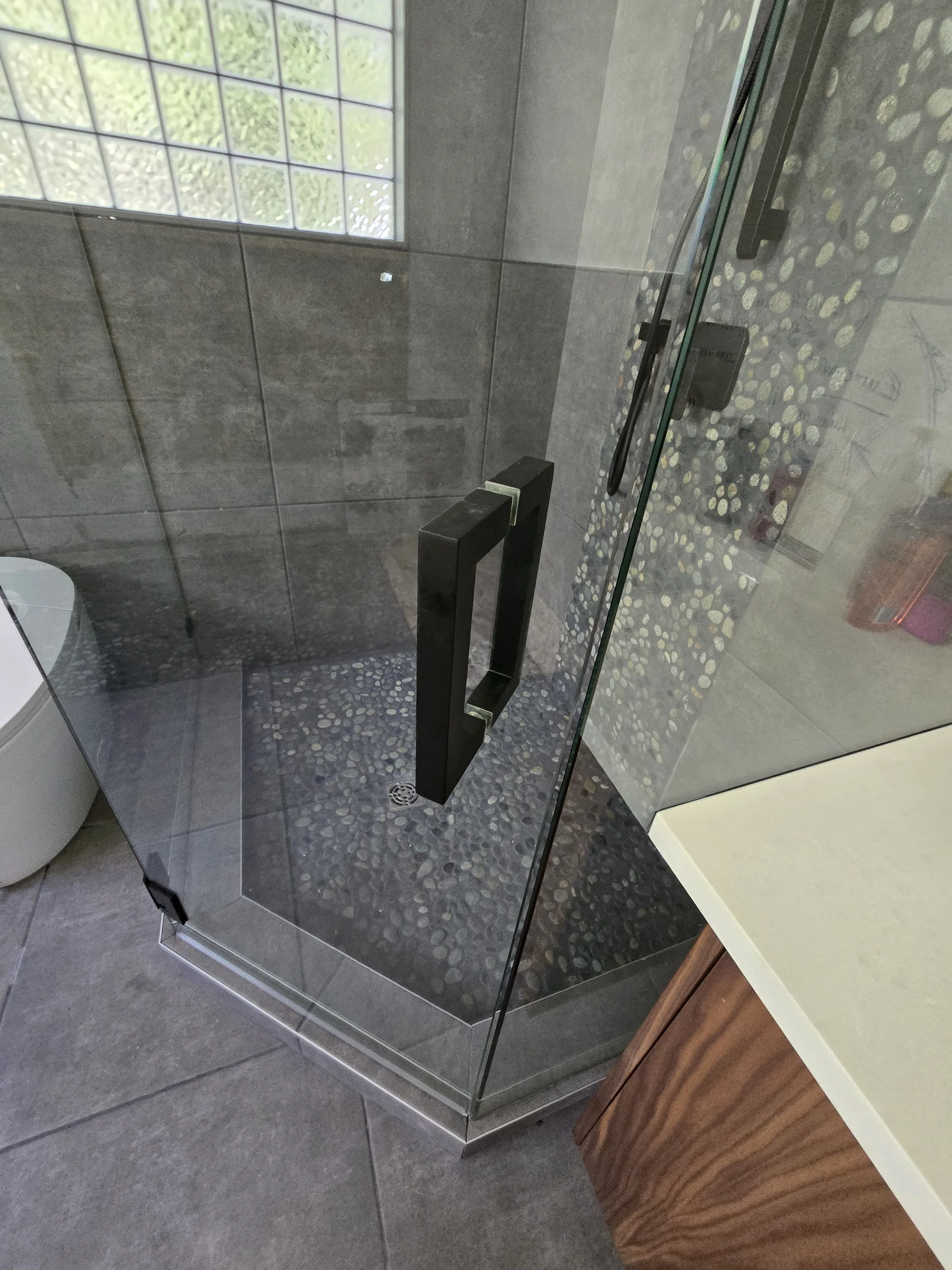 Crystal Glass Shower Enclosures Victoria BC157.jpg