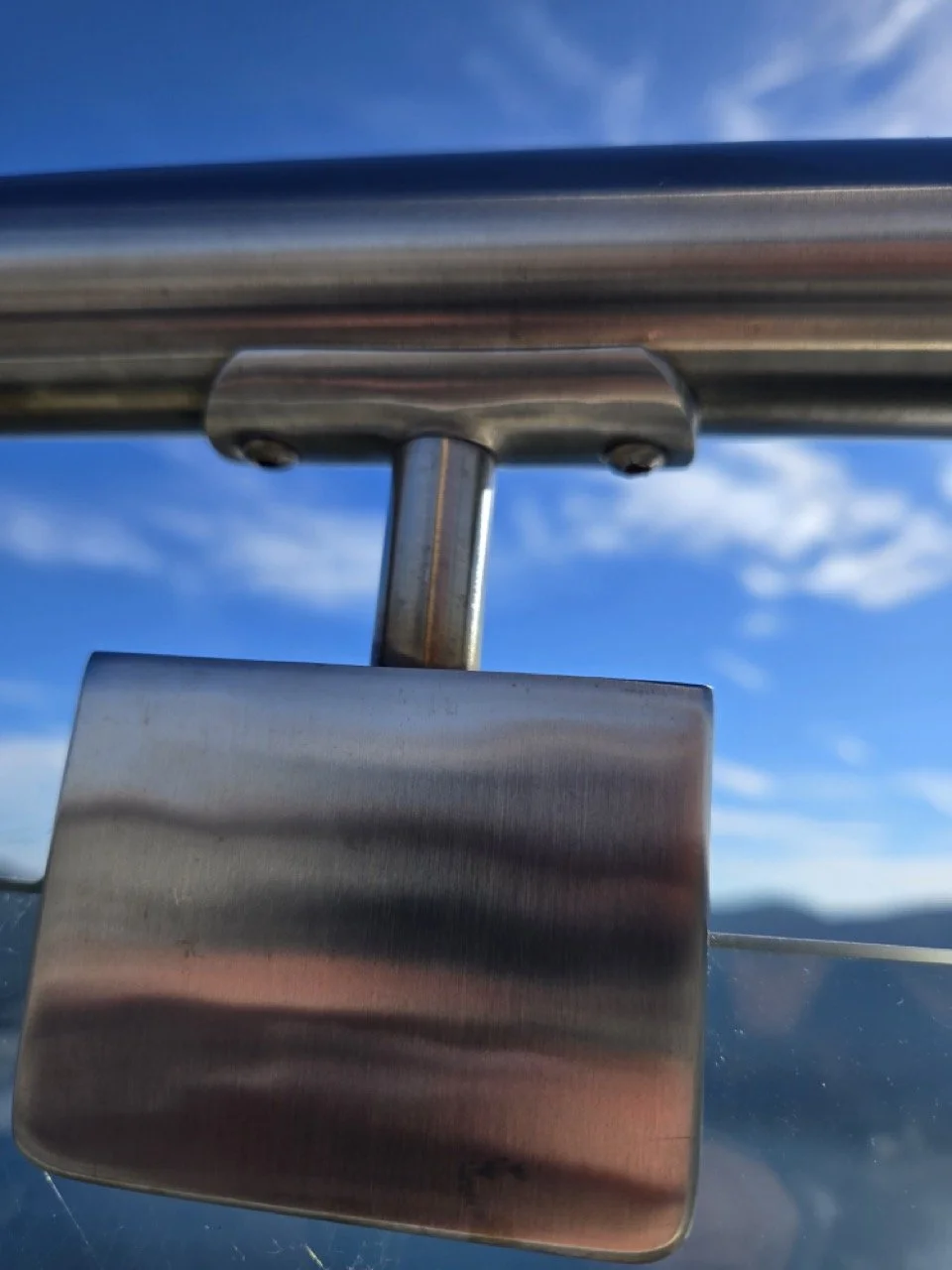 Crystal Glass Glass Railings Victoria BC114.jpeg