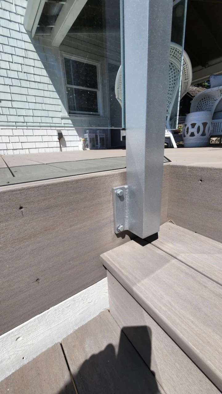 Crystal Glass Glass Railings Victoria BC72.jpeg