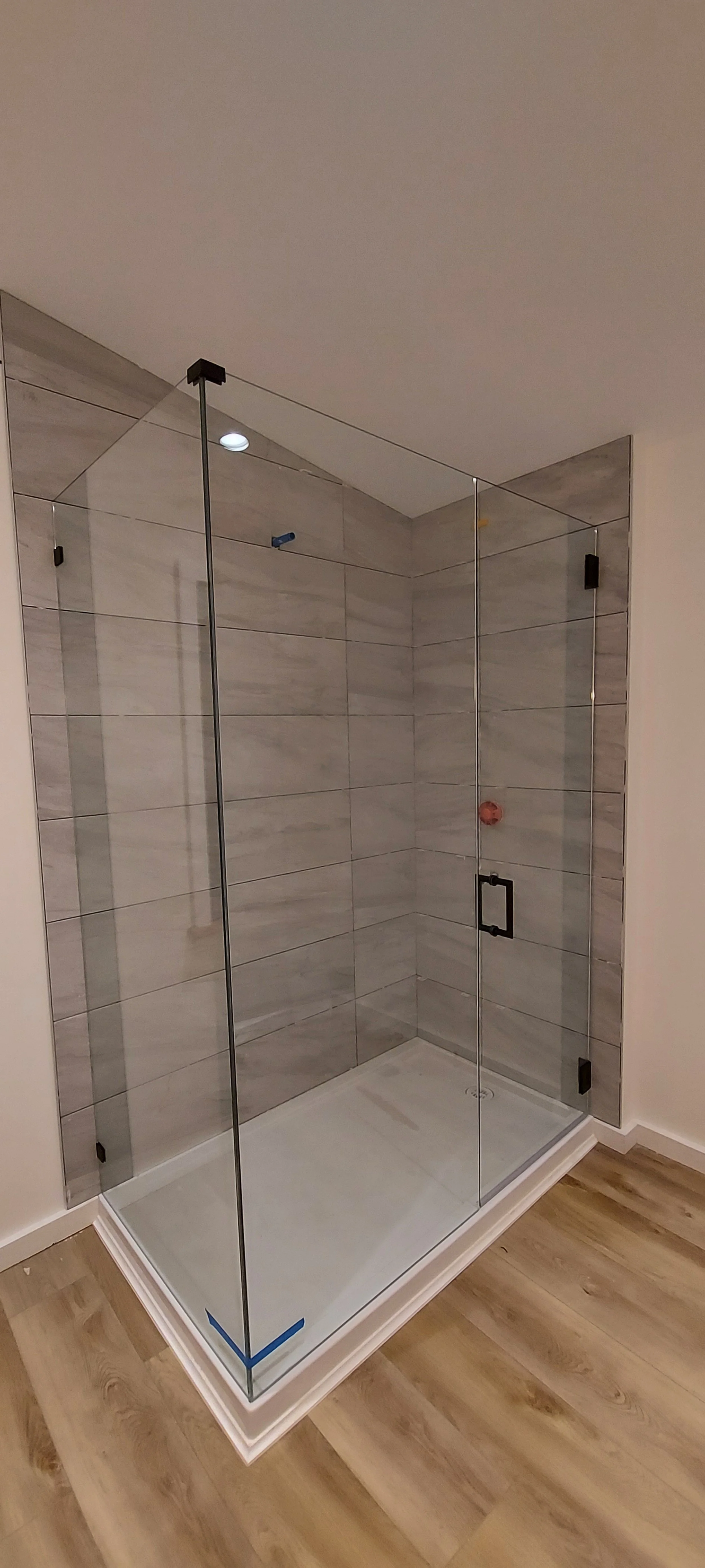 Crystal Glass Shower Enclosures Victoria BC85.jpg