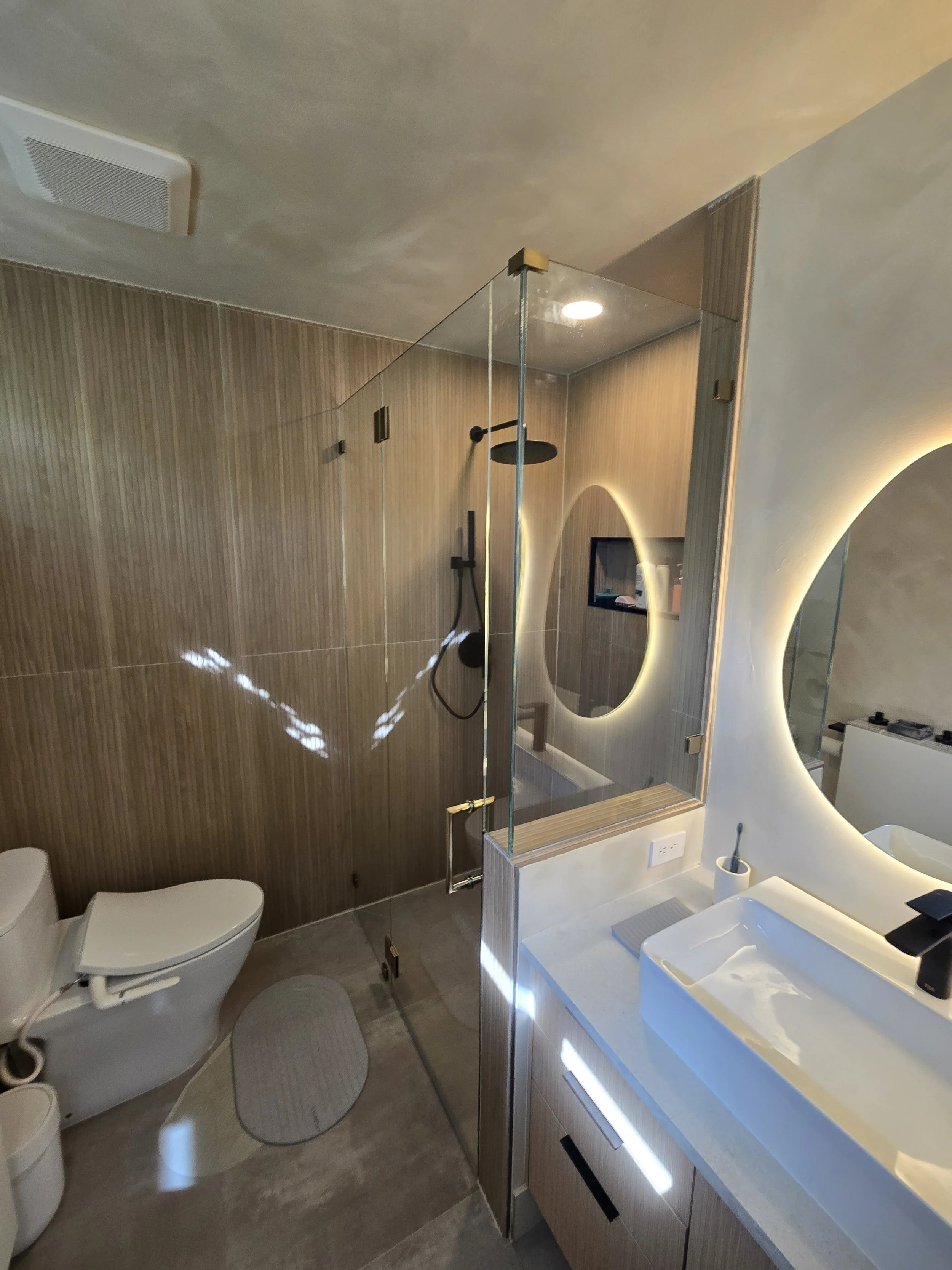 Crystal Glass Shower Enclosures Victoria BC218.jpg