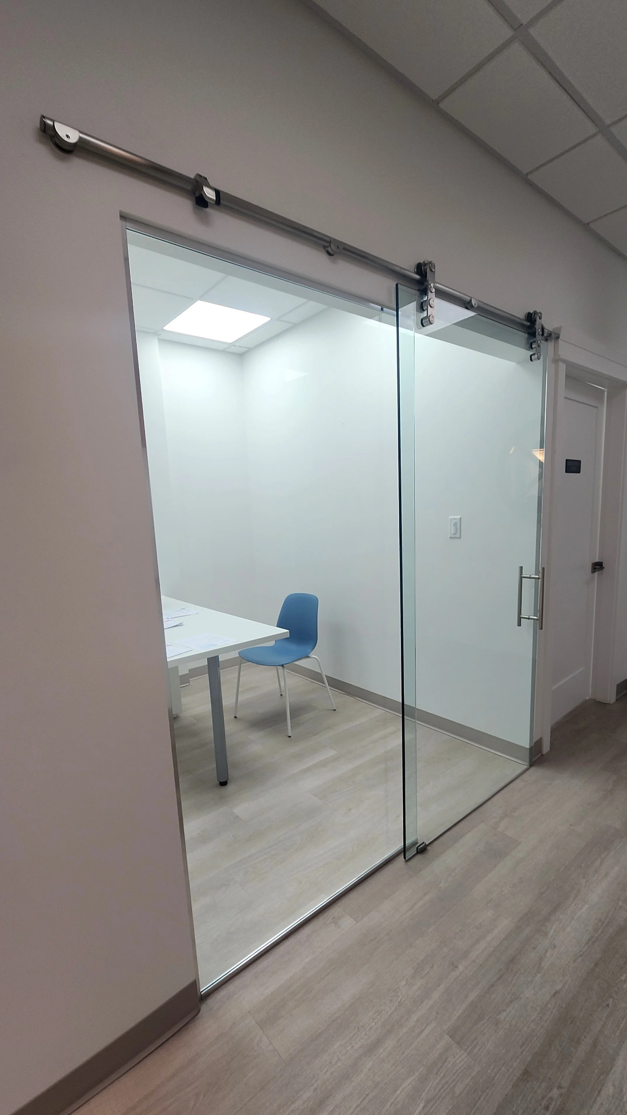 Crystal Glass Commercial Glazing Victoria BC34.jpeg