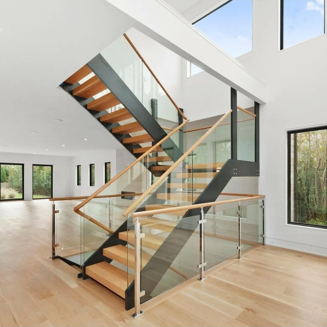 Crystal Glass Glass Railings Victoria BC138.jpg