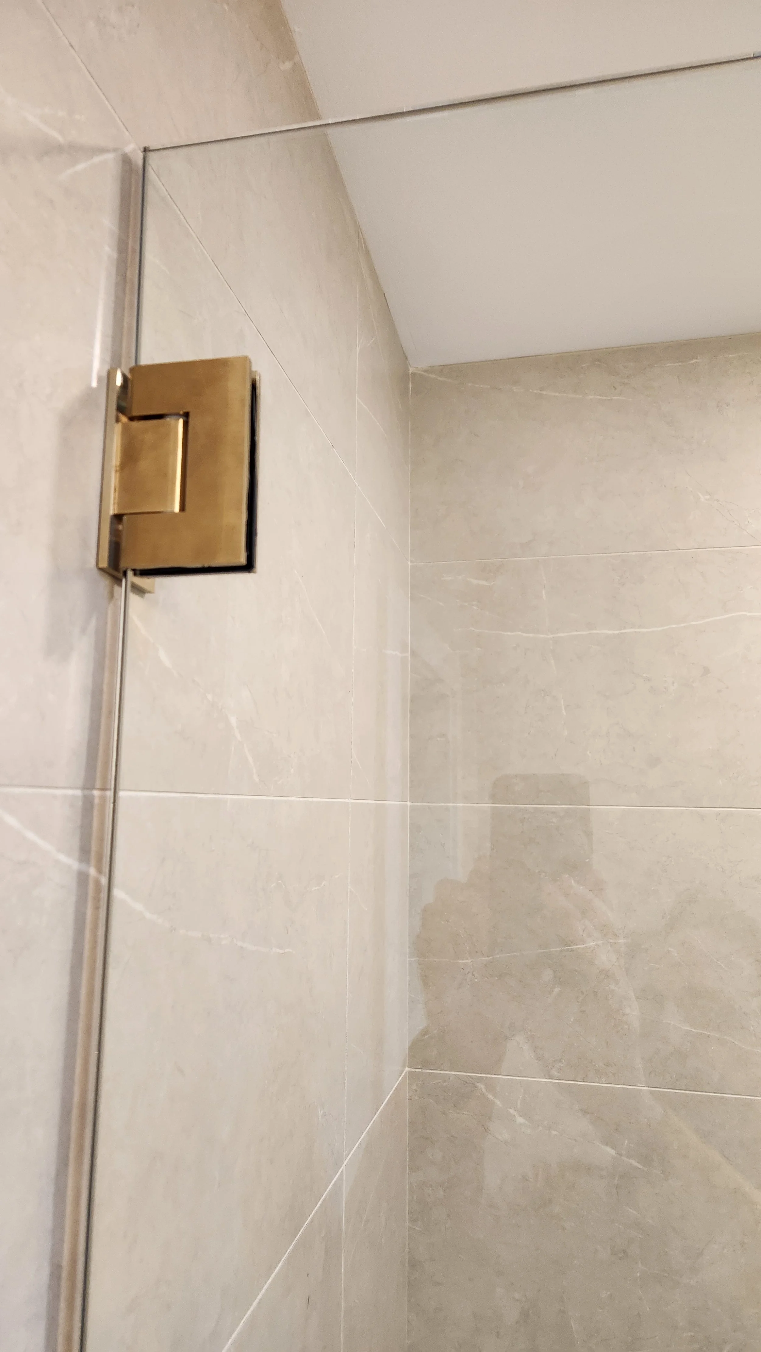 Crystal Glass Shower Enclosures Victoria BC153.jpg