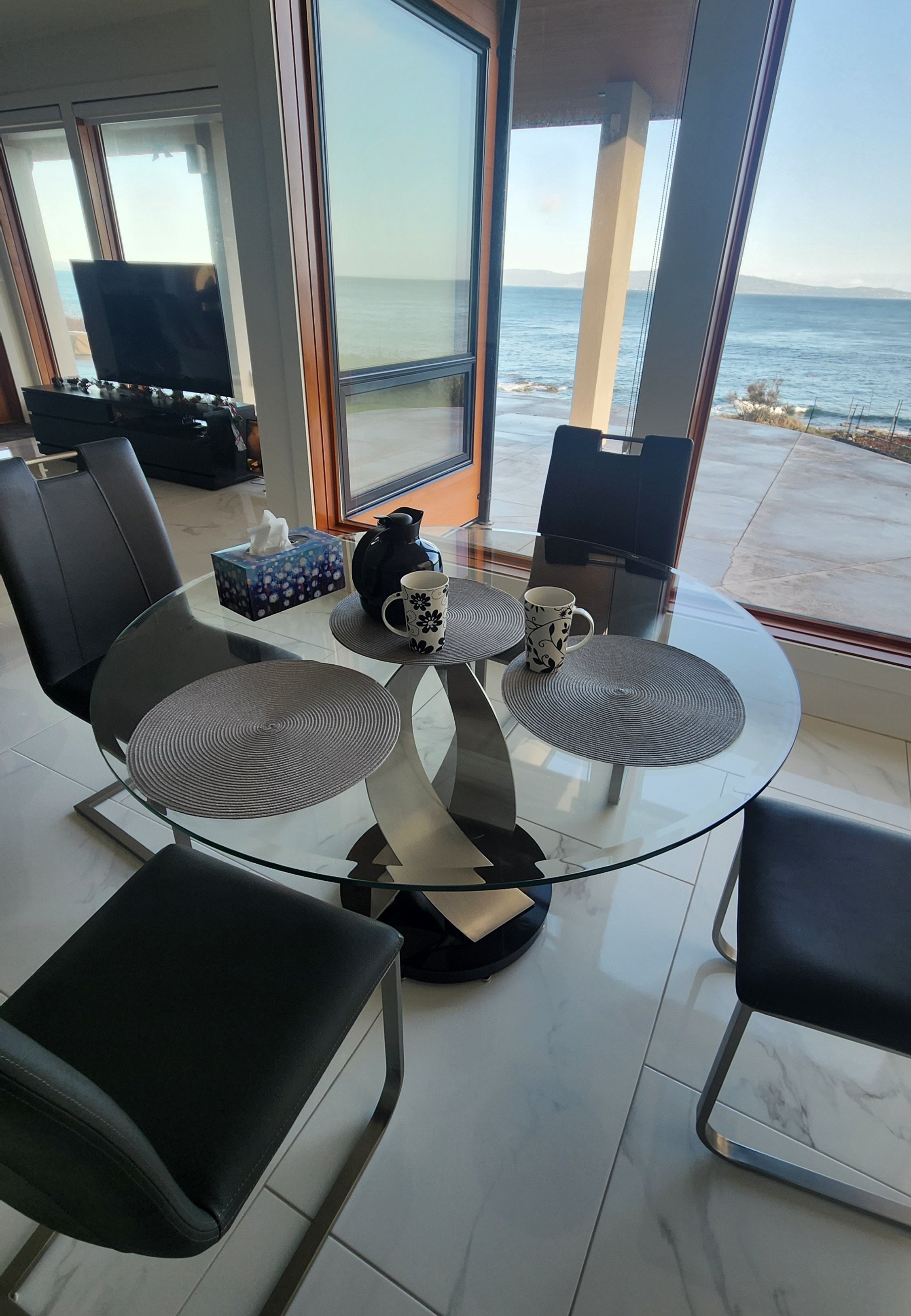 Crystal Glass Commercial Glazing Victoria BC29.jpeg