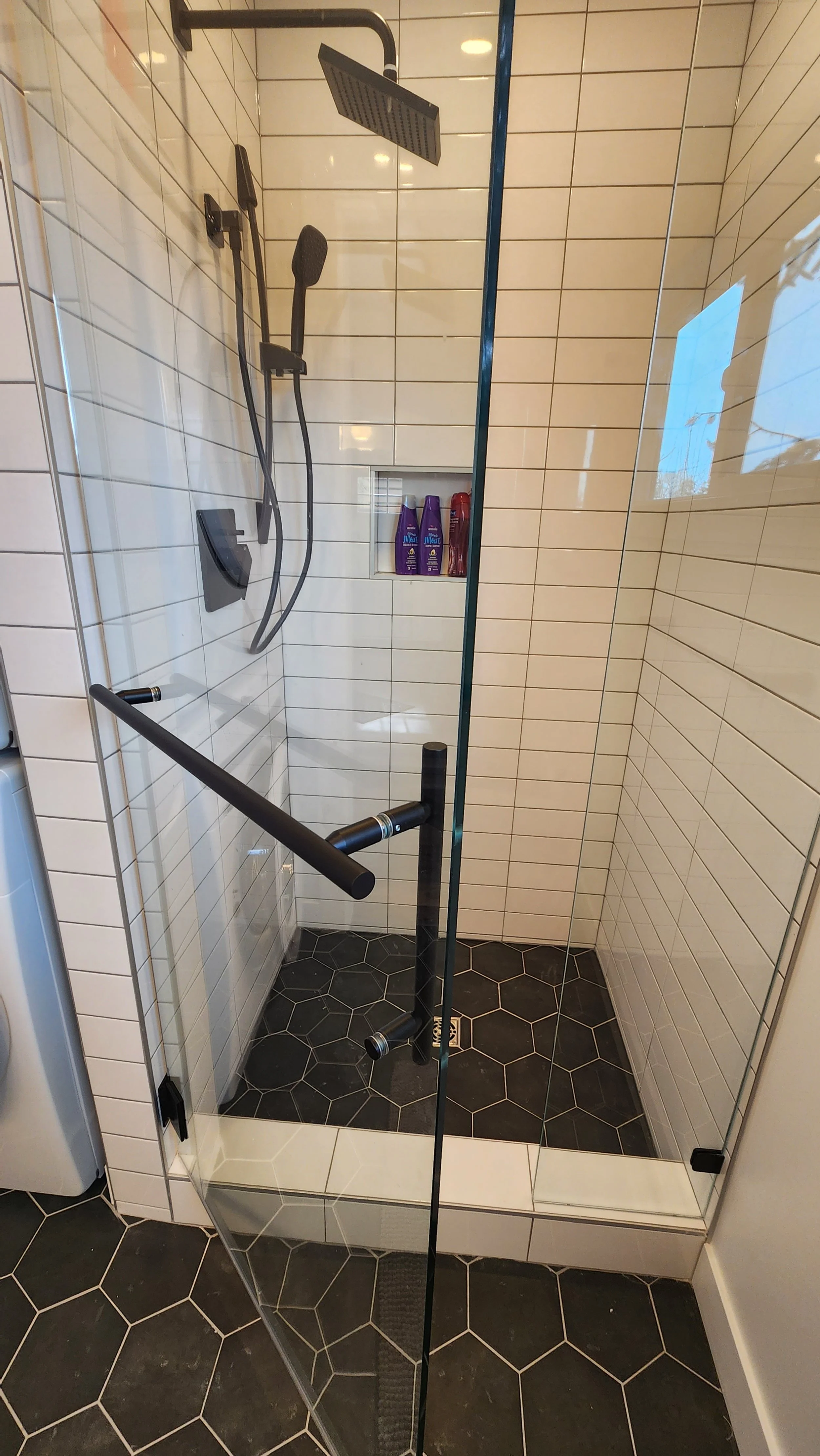 Crystal Glass Shower Enclosures Victoria BC113.jpg