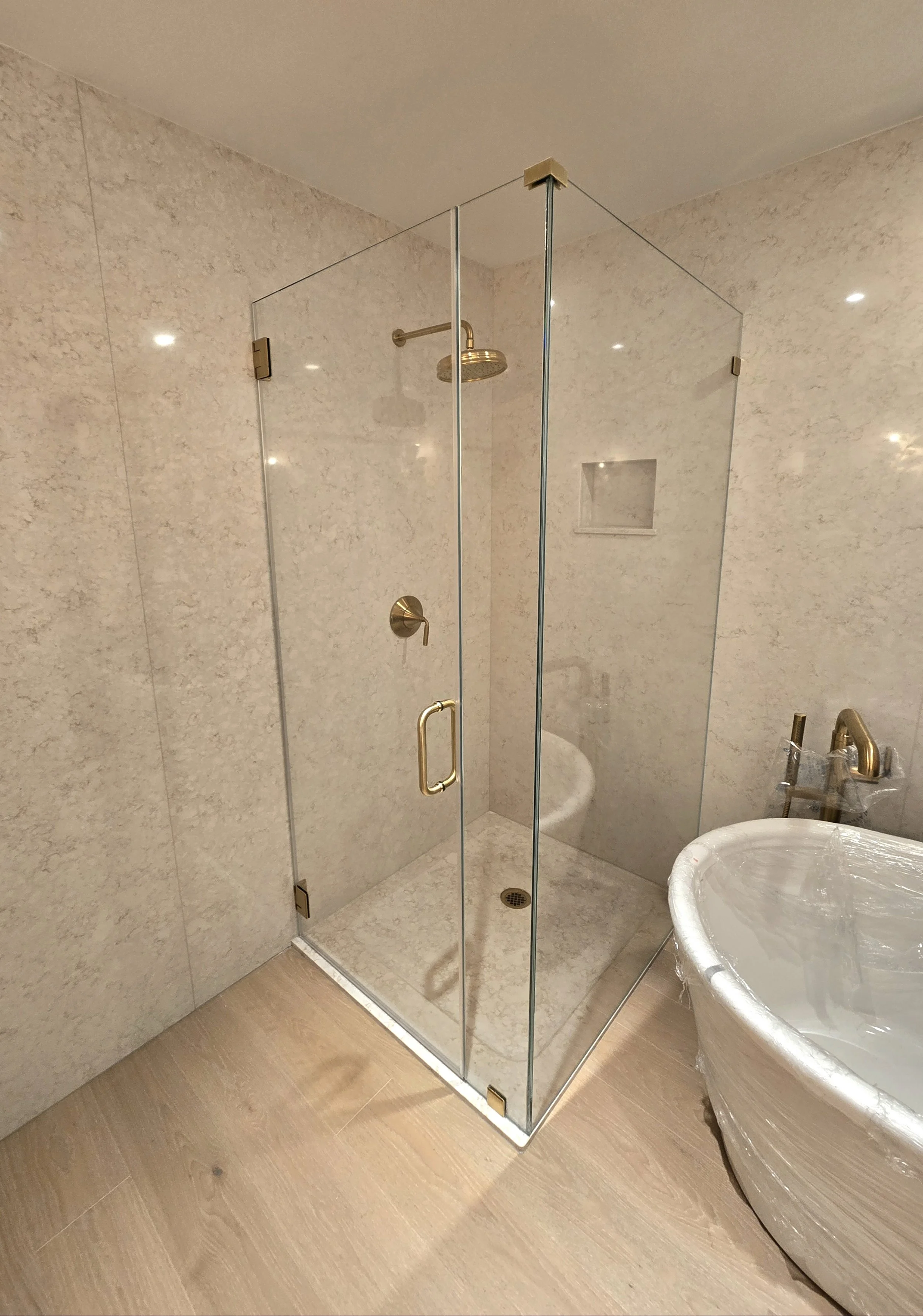 Crystal Glass Shower Enclosures Victoria BC173.jpg