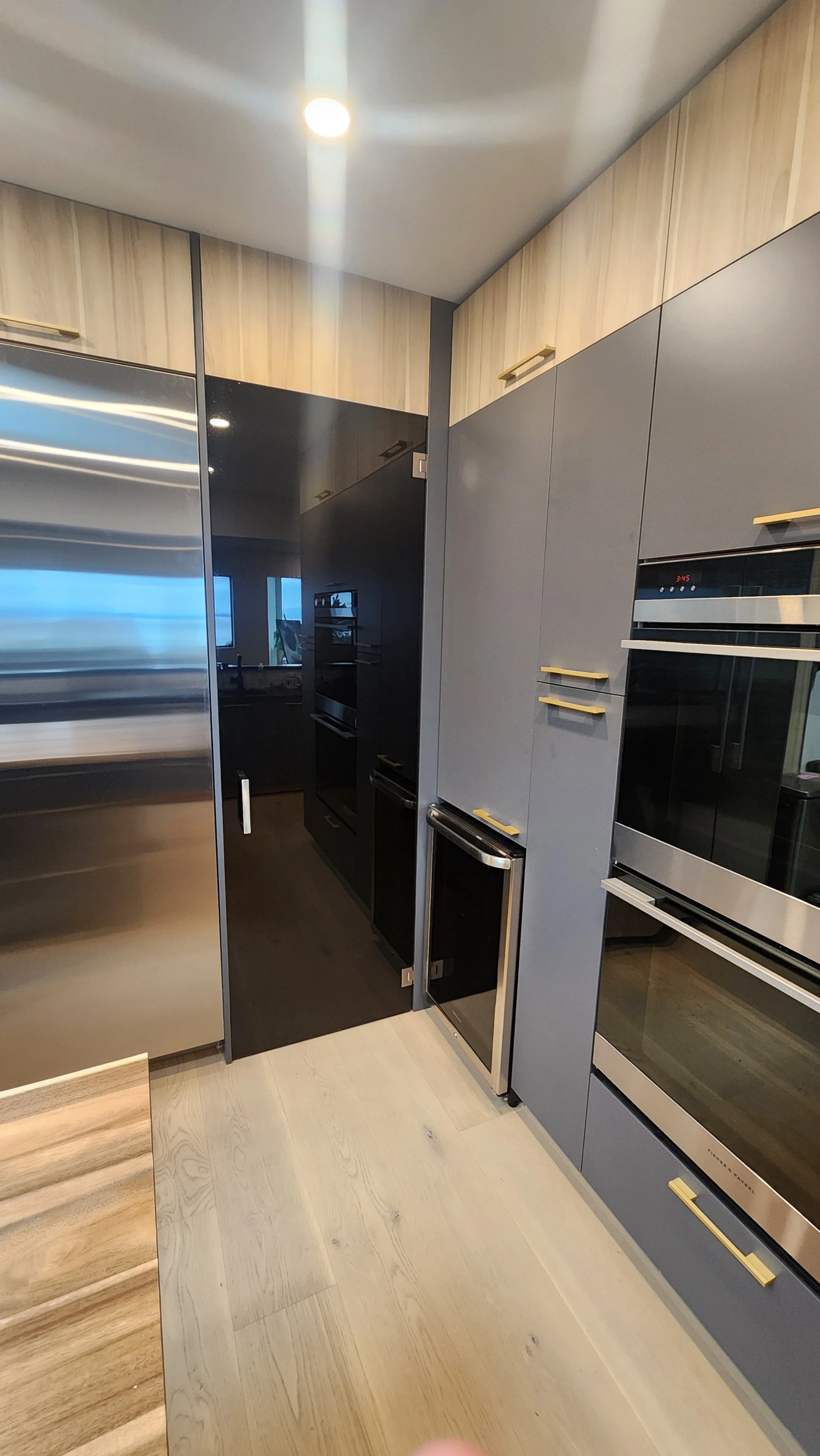 Crystal Glass Commercial Glazing Victoria BC30.jpeg