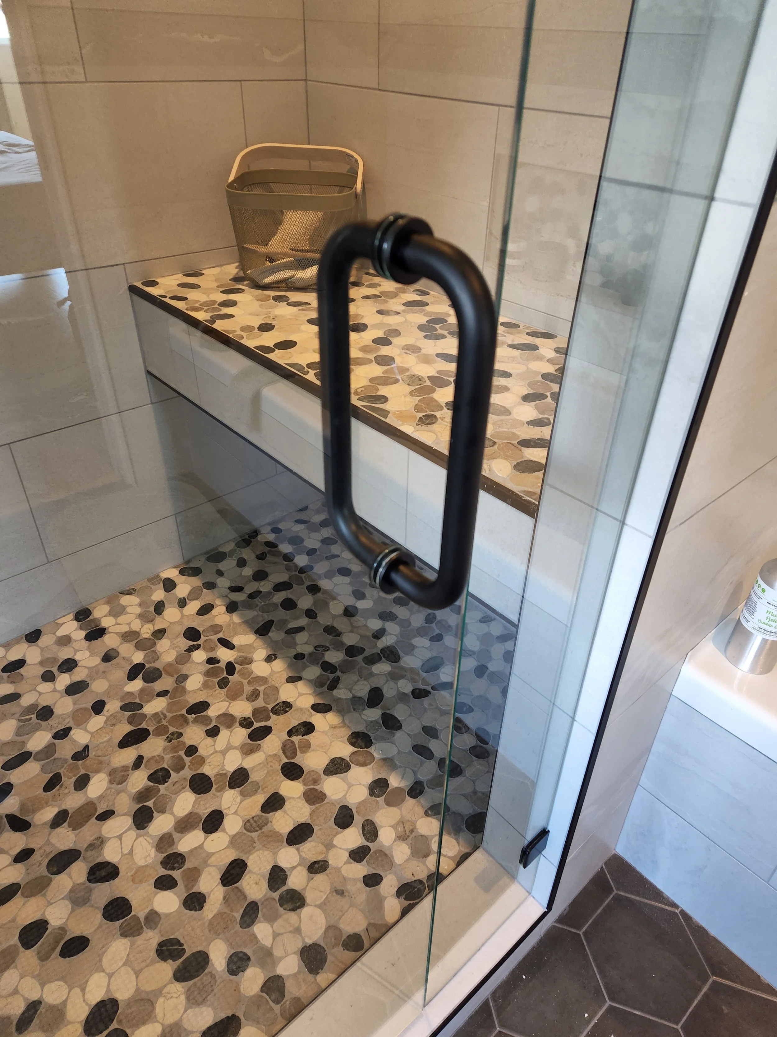 Crystal Glass Shower Enclosures Victoria BC100.jpg