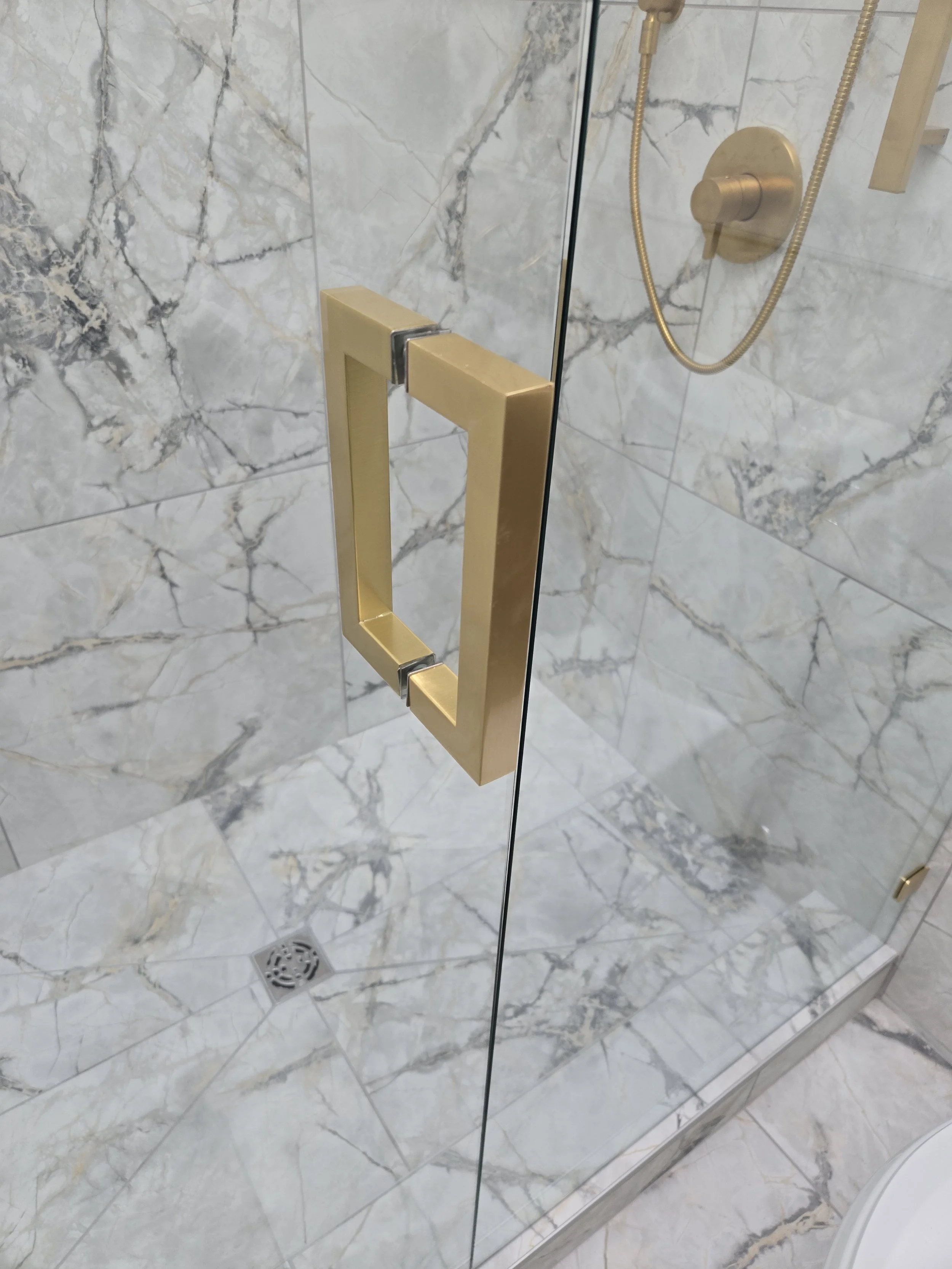 Crystal Glass Shower Enclosures Victoria BC161.jpg