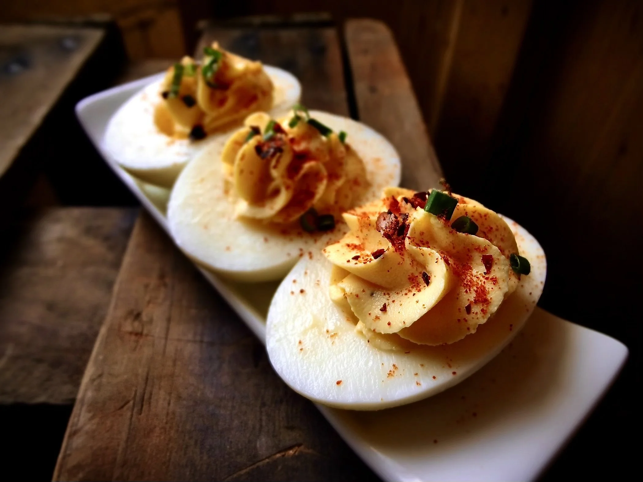 NEW MdHickorySmokedDeviledEggsAppH01Flat02DSC03424.jpg
