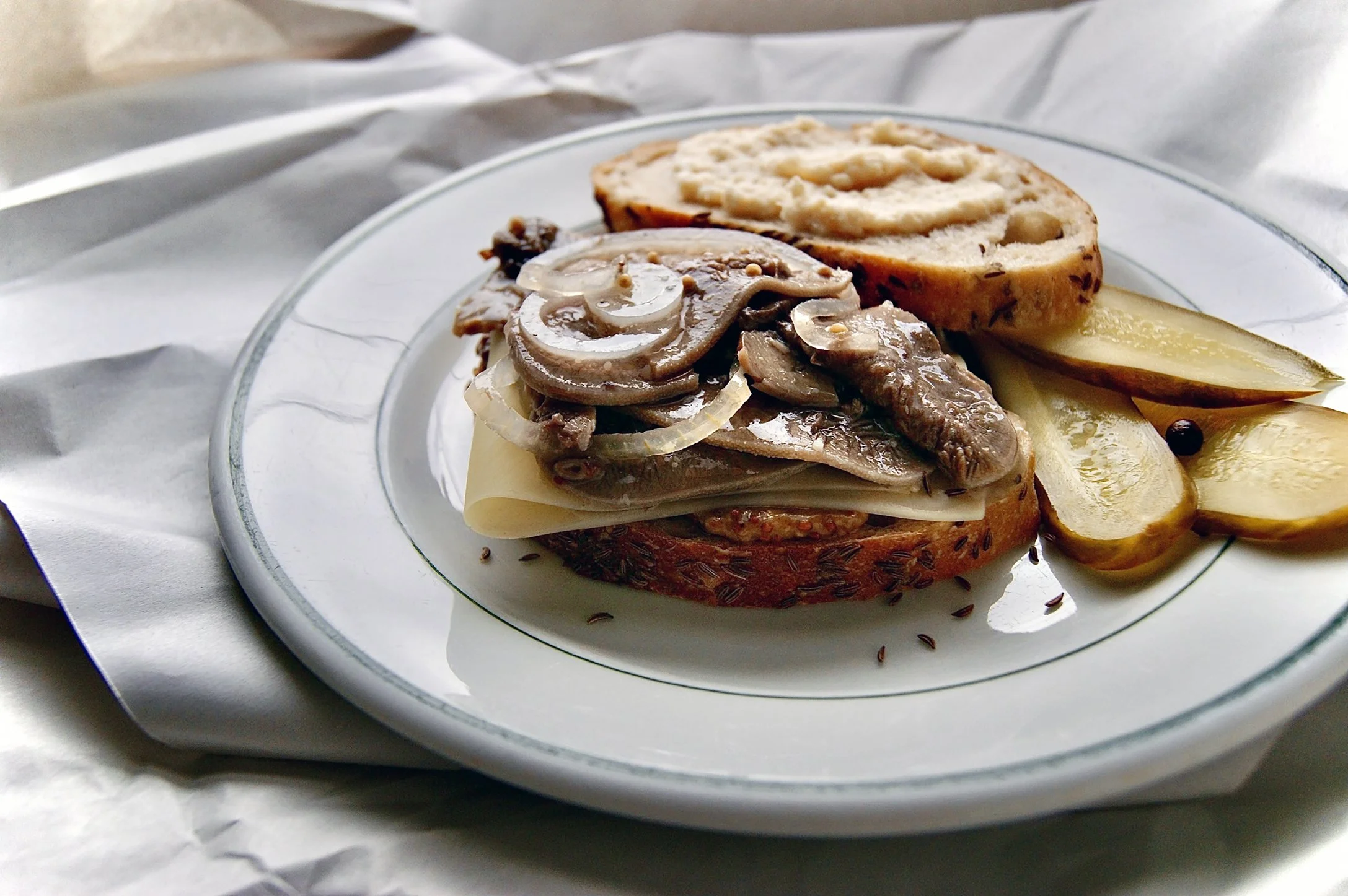 Md KK PickledToungeSandwichH01DSC07987.jpg