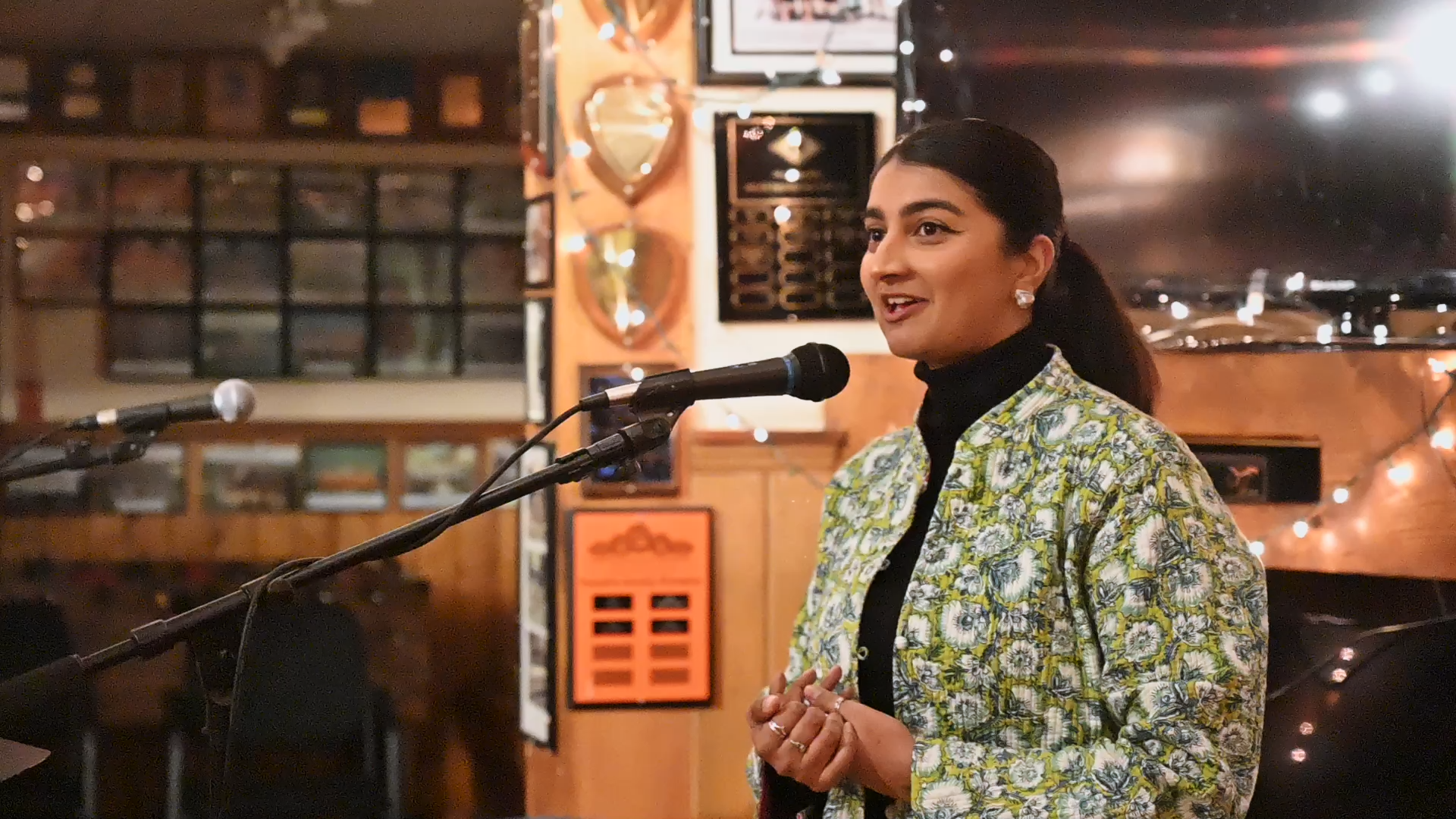 ROLL B.00_00_01_22.Still005.png