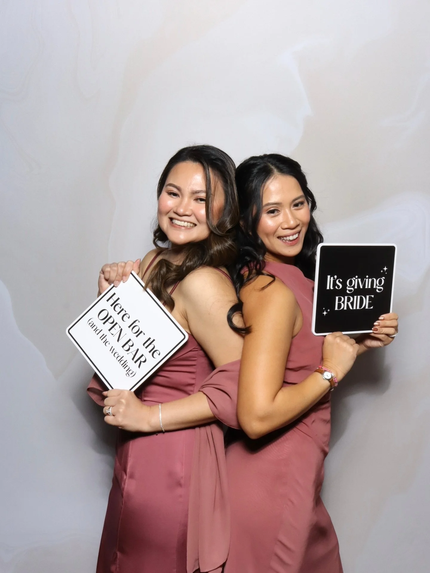 for the girlies 🧚🏼&zwj;♀️💕

#calgaryphotobooth #calgaryphotoboothrentals