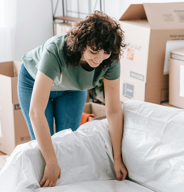 Professional move in move out cleaning services in Surrey, BC by Ello Cleaning