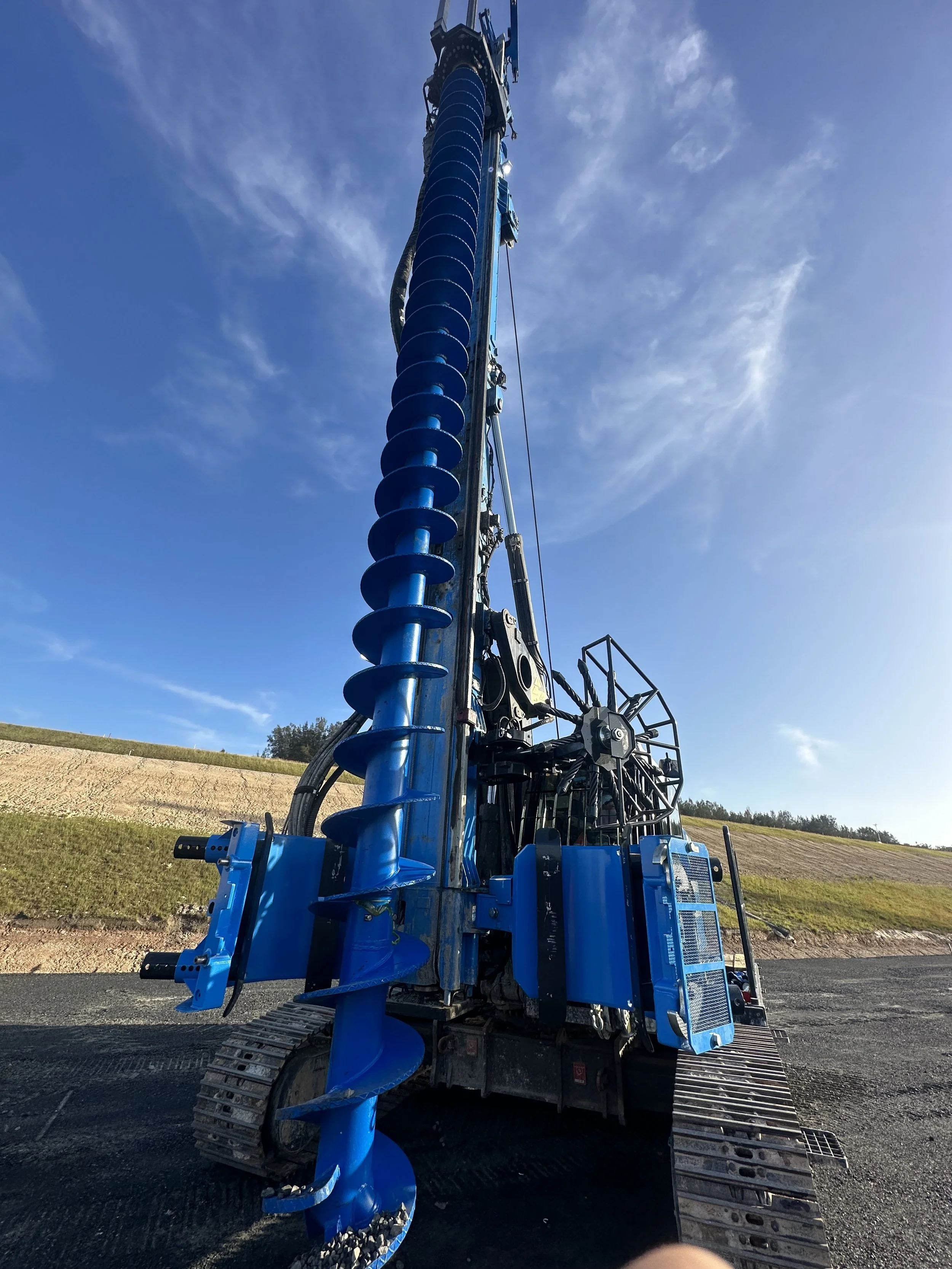 Piling rig with CFA kit. 