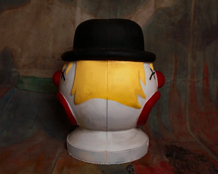 Clown trash can-8.jpg