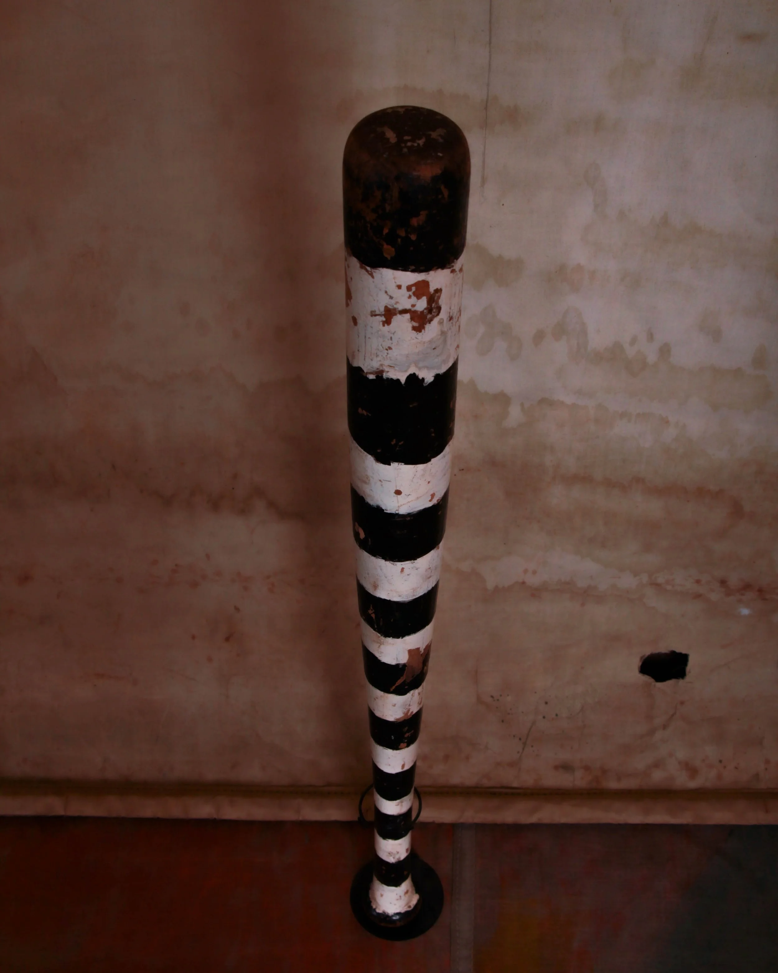 baseball bat black white stripes-5.jpg